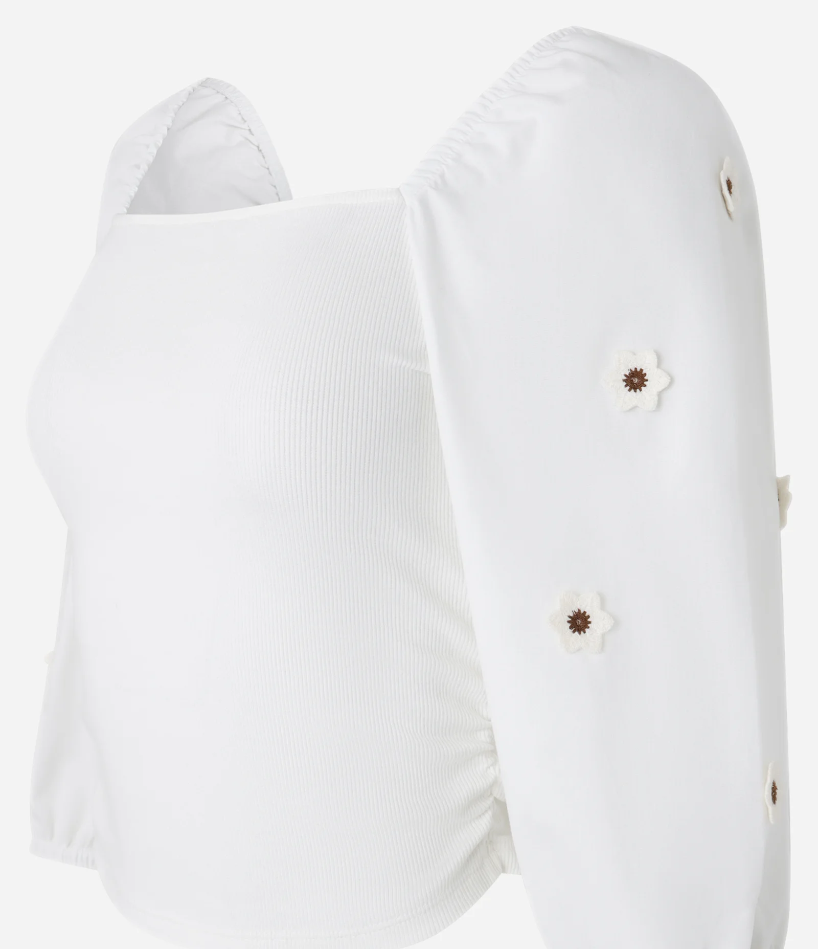 Blusa Cropped em Ribana com Margaridas 3D na Manga Branco 5