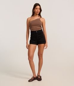Short Hot Pants em Sarja com Barra Dobrada
