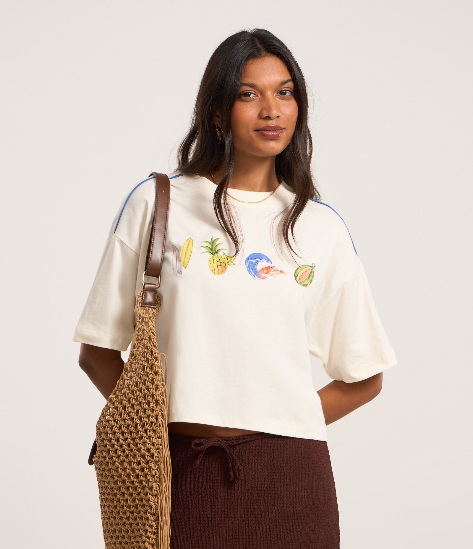 Camiseta Boxy em Algodão com Estampa Tropical Bege 1