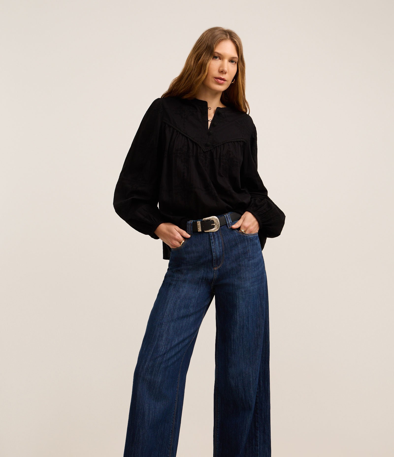 Calça Wide Leg em Jeans com Cós Alfaiatado Azul Escuro 2