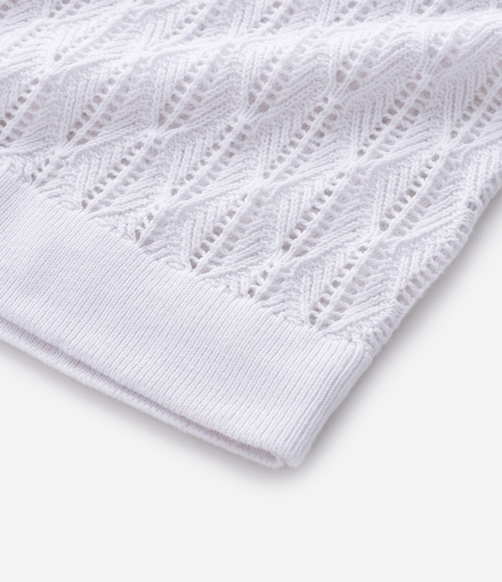 Polo Manga Curta em Tricô Texturizado com Losango Branco 4