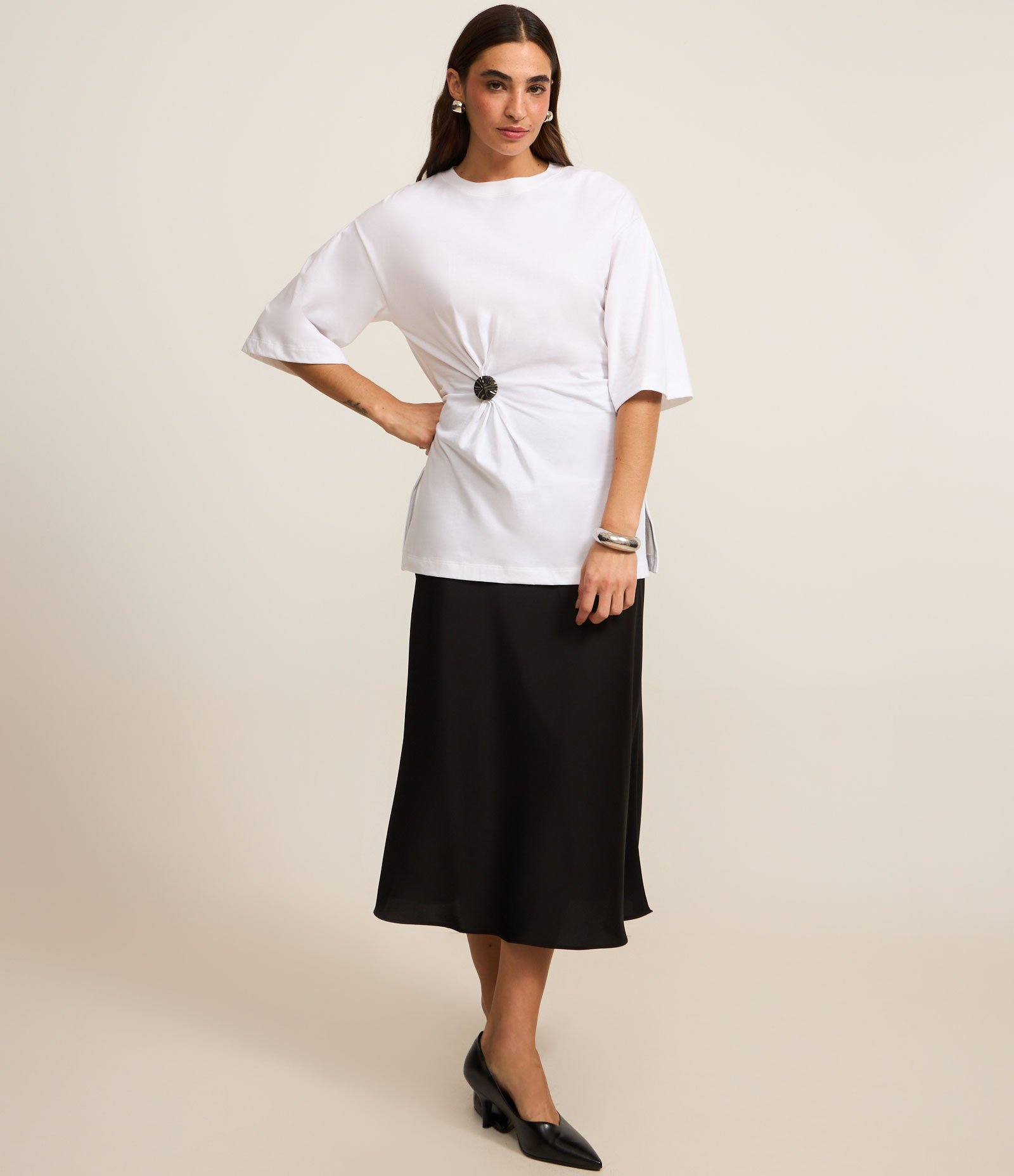 Camiseta Comfort em Algodão com Detalhe e Ajuste Frontal Branco 2