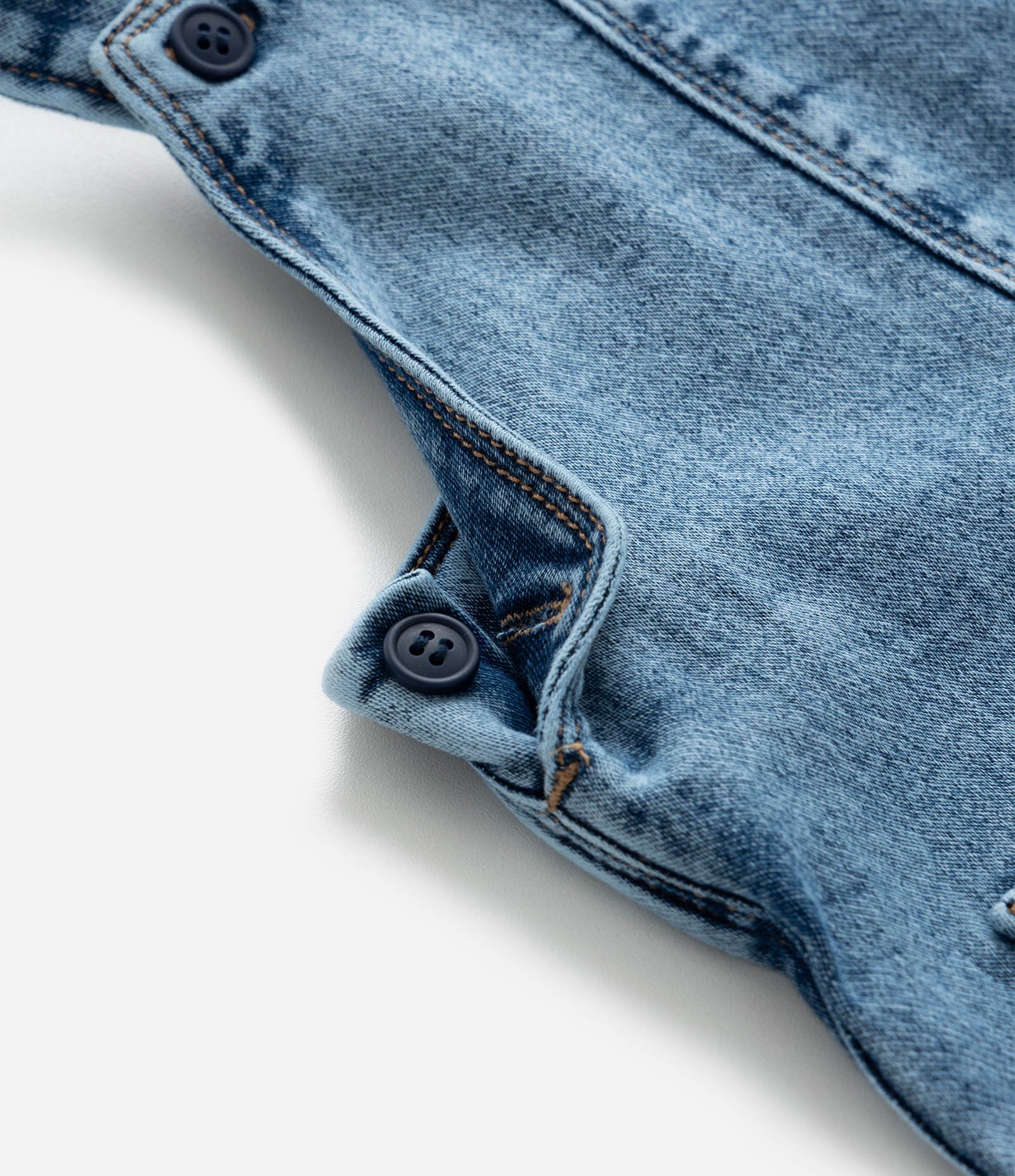 Jardineira Infantil em Malha Jeans Confortável com Bolsinhos - Tam 0 a 18 meses Azul 5