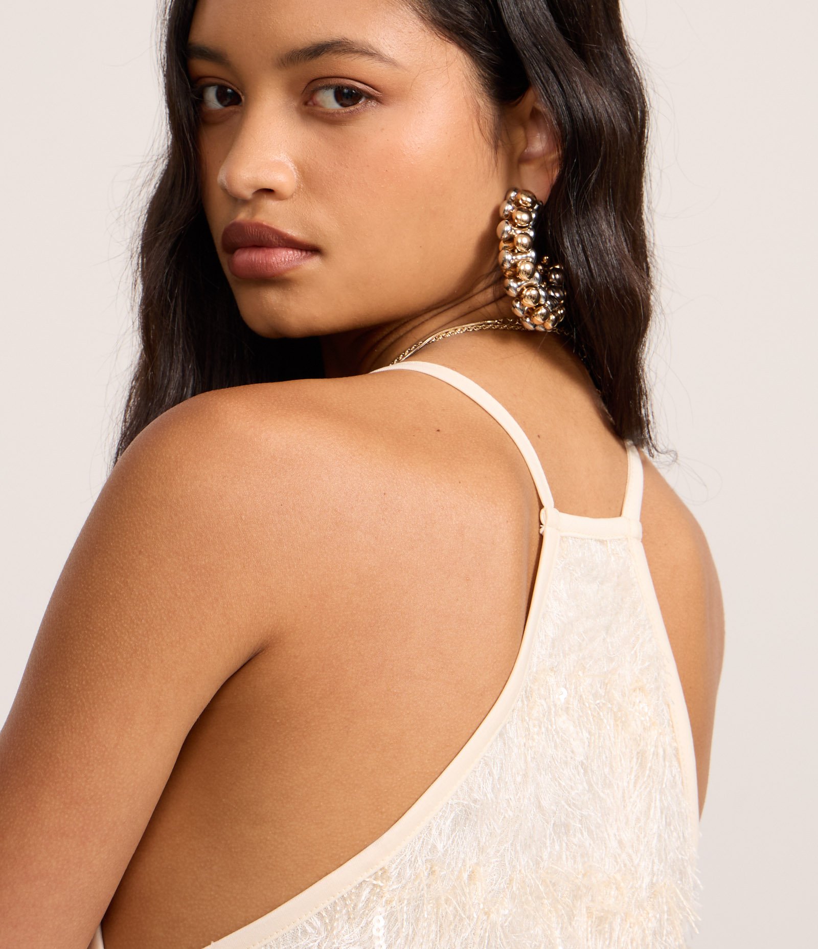 Vestido Curto com Franjas e Paetês Off White 3