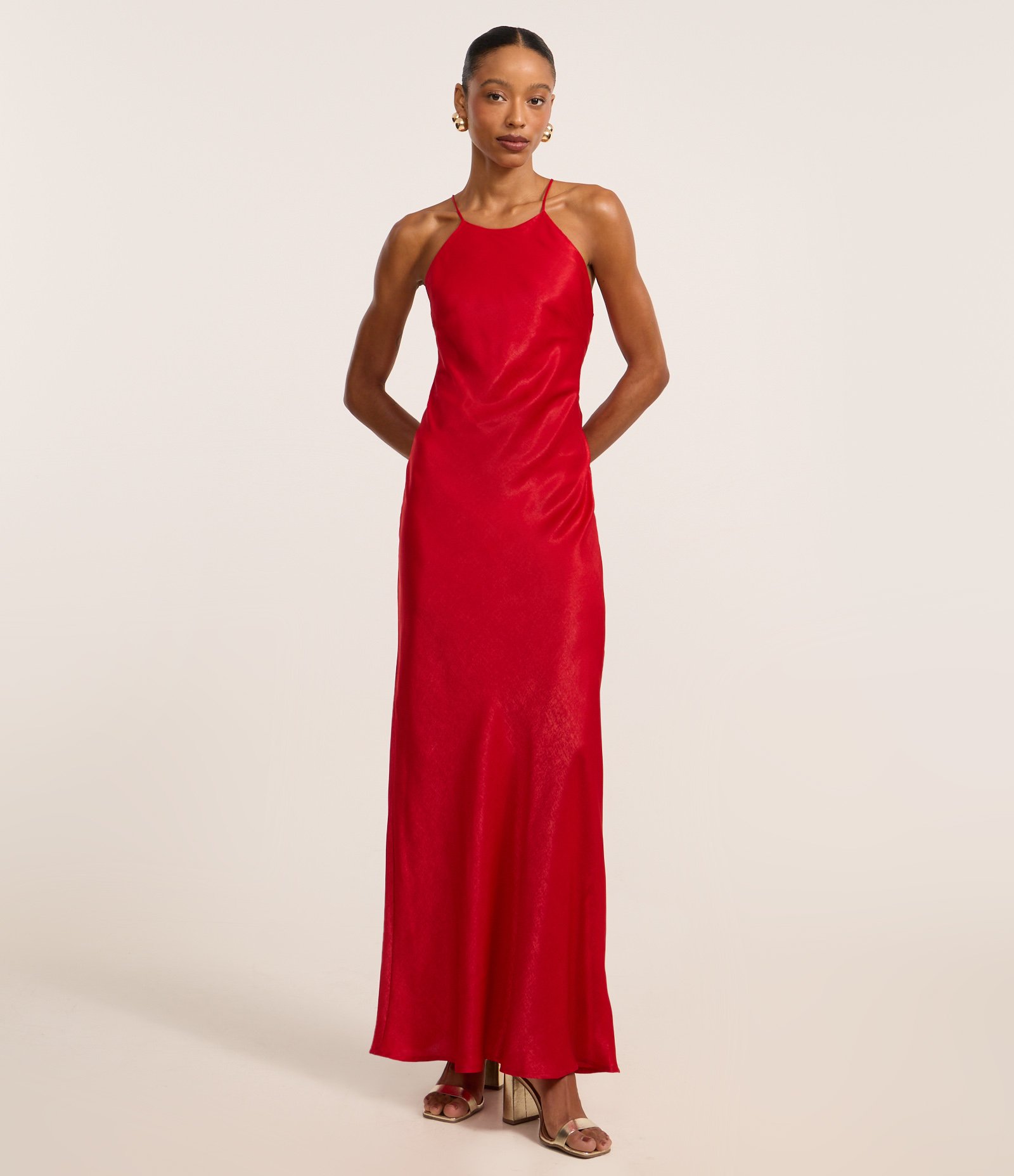 Vestido Long Midi em Cetim com Decote Halter Vermelho 1