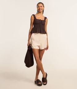 Short Curto Alfaiatado em Viscose Twill
