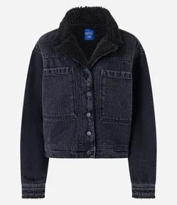 Jaqueta Jeans com Gola em Sherpa e Bolsos Frontais