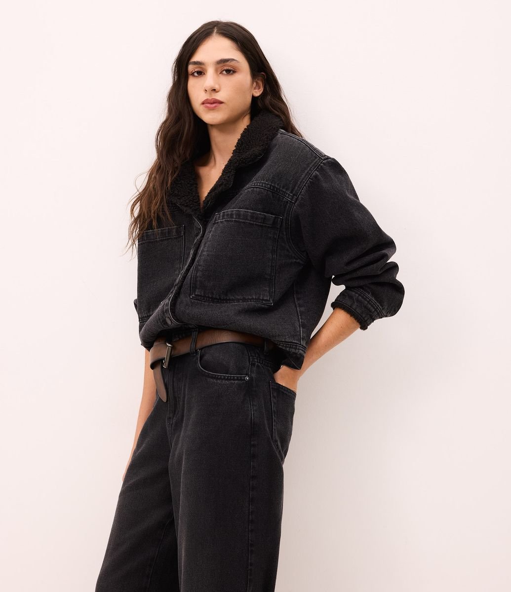 Jaqueta Jeans com Gola em Sherpa e Bolsos Frontais Preto