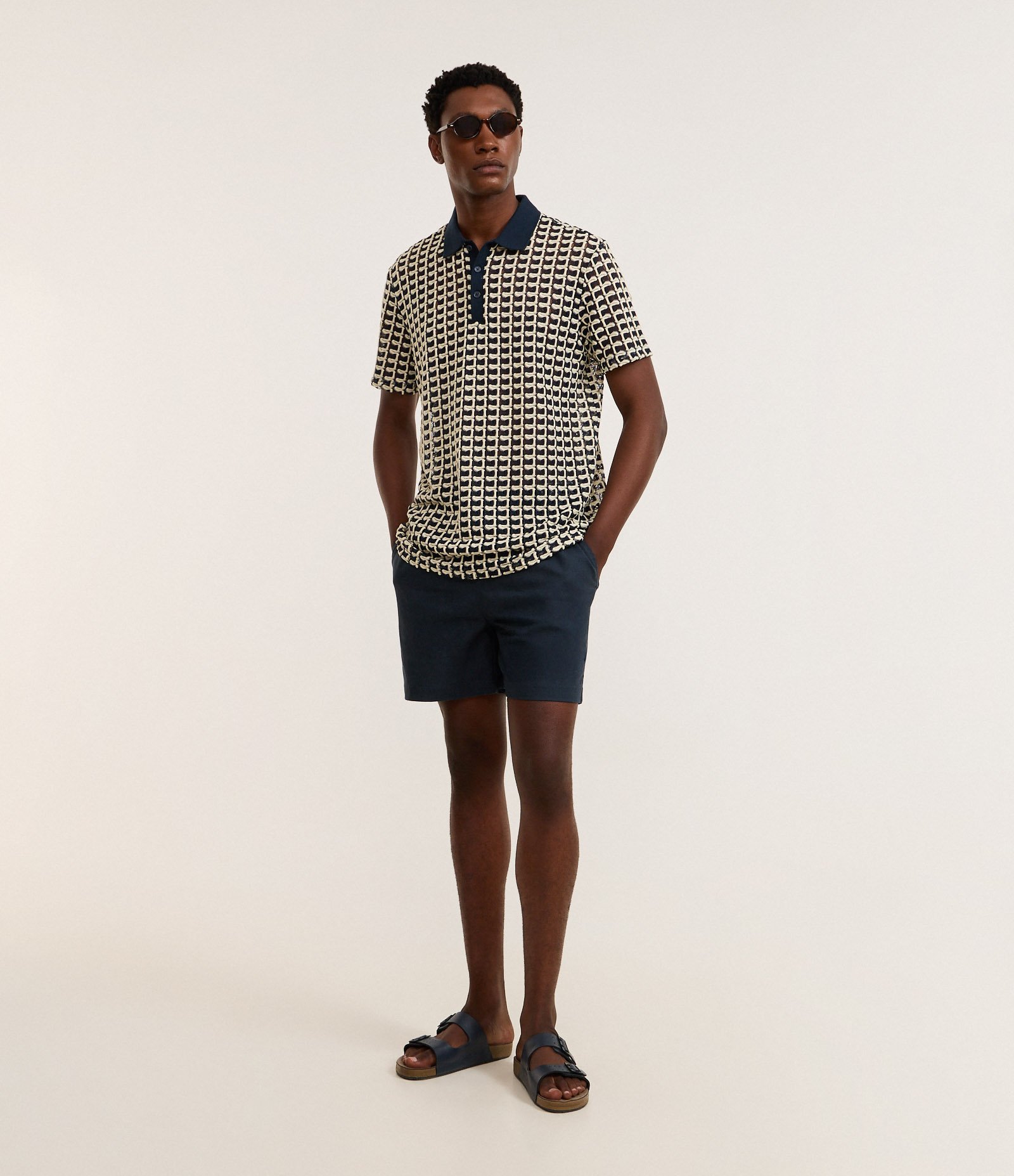 Bermuda em Algodão com Linho e Cós Elástico Azul escuro 1