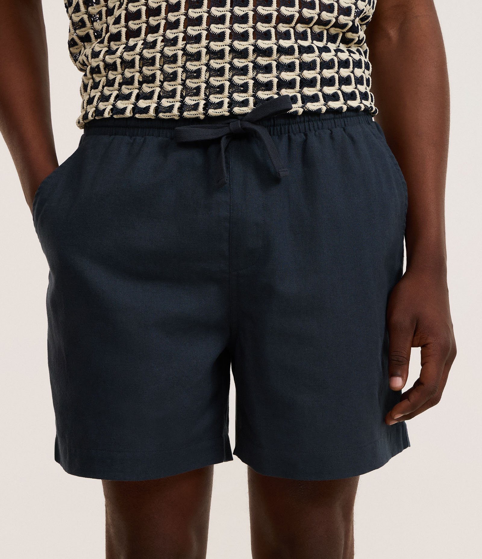 Bermuda em Algodão com Linho e Cós Elástico Azul escuro 2