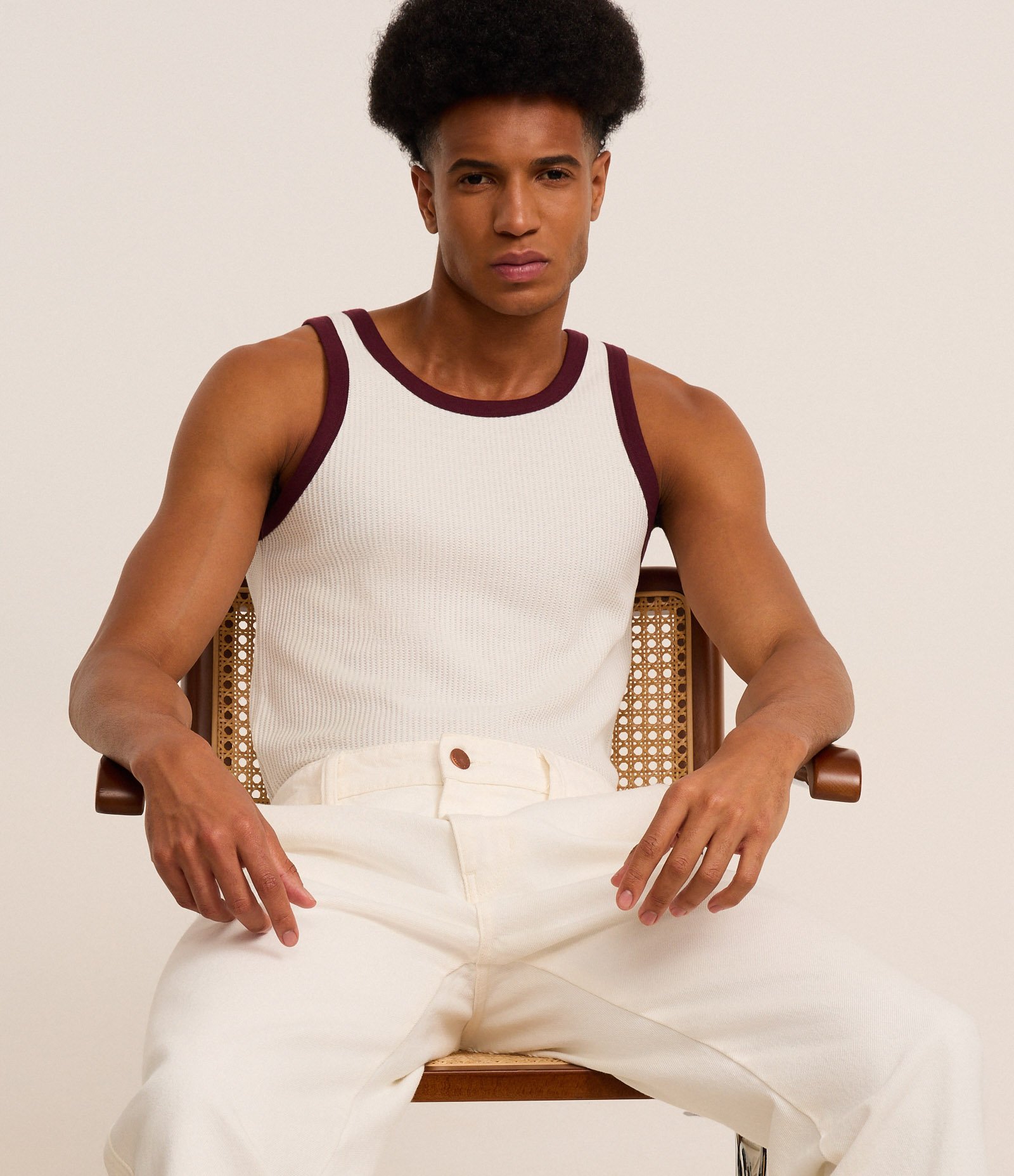 Regata Regular com Viés Contrastante e Texturizada 3