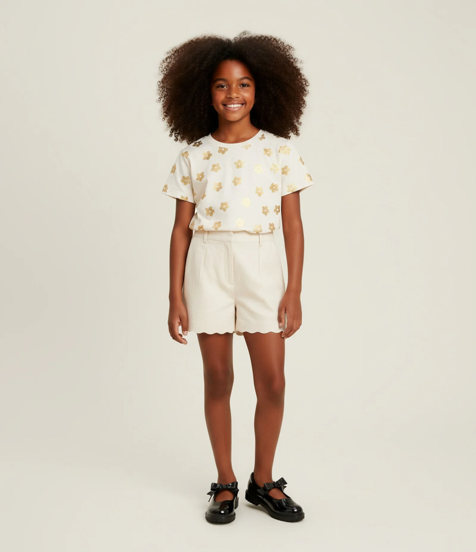 Short Alfaiatado em Viscolinho com Barra Nuvem - Tam 5 a 14 Anos Bege 1