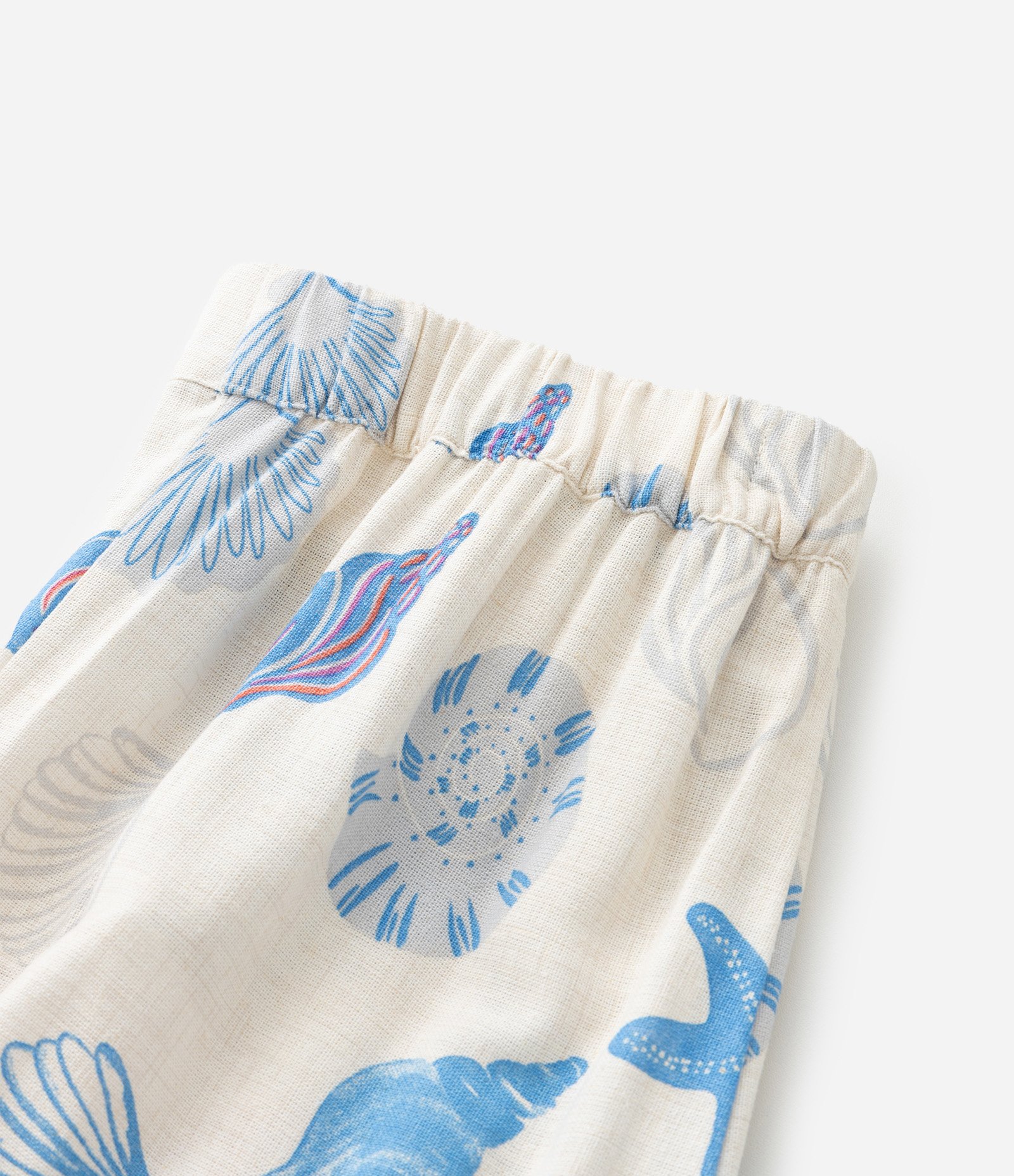 Calça Infantil Wide LEg em Viscolinho com Estampa de Conchas - Tam 5 a 14 Anos Bege 4