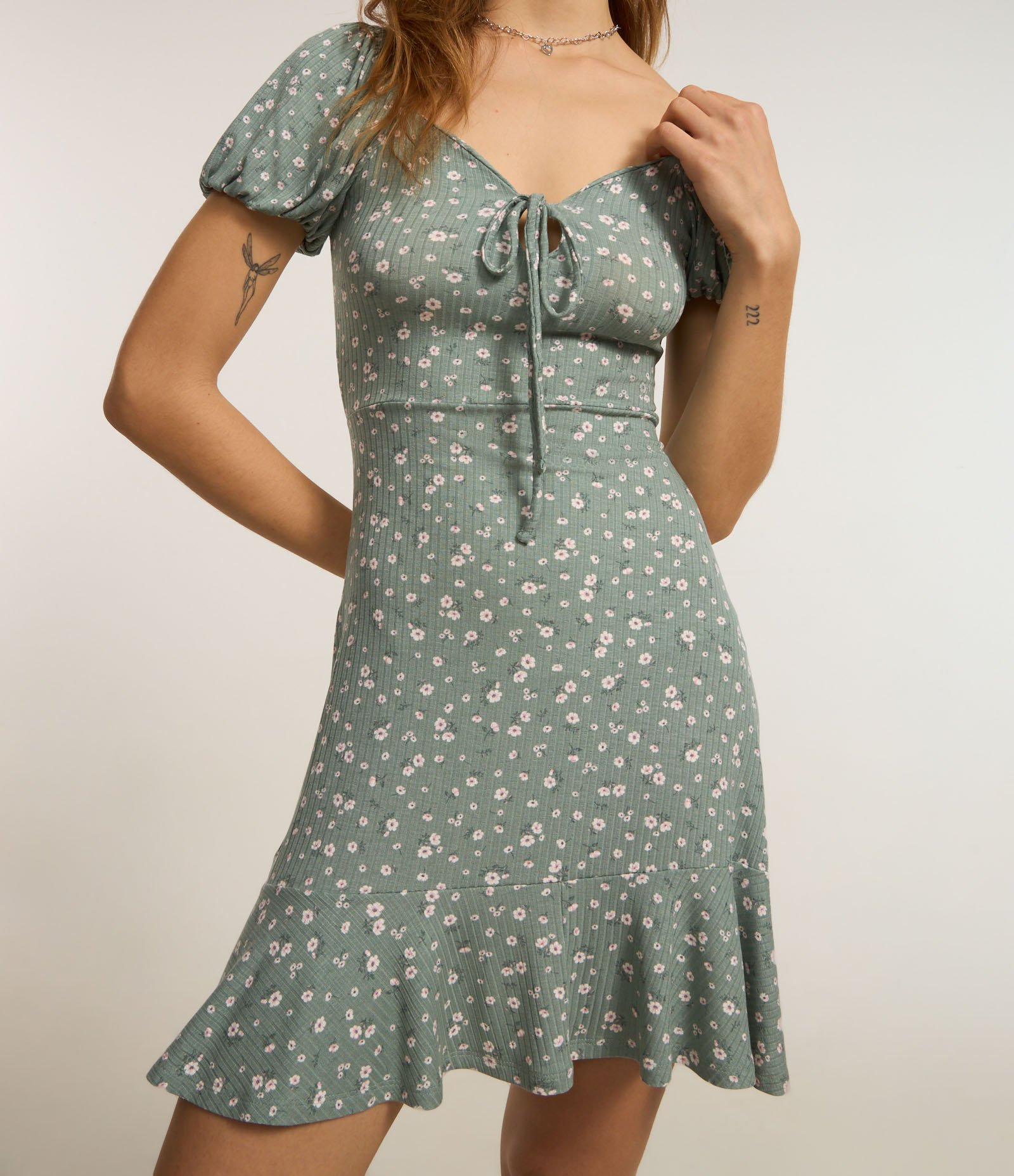 Vestido Curto em Ribana com Estampa Floral Liberty Verde 3