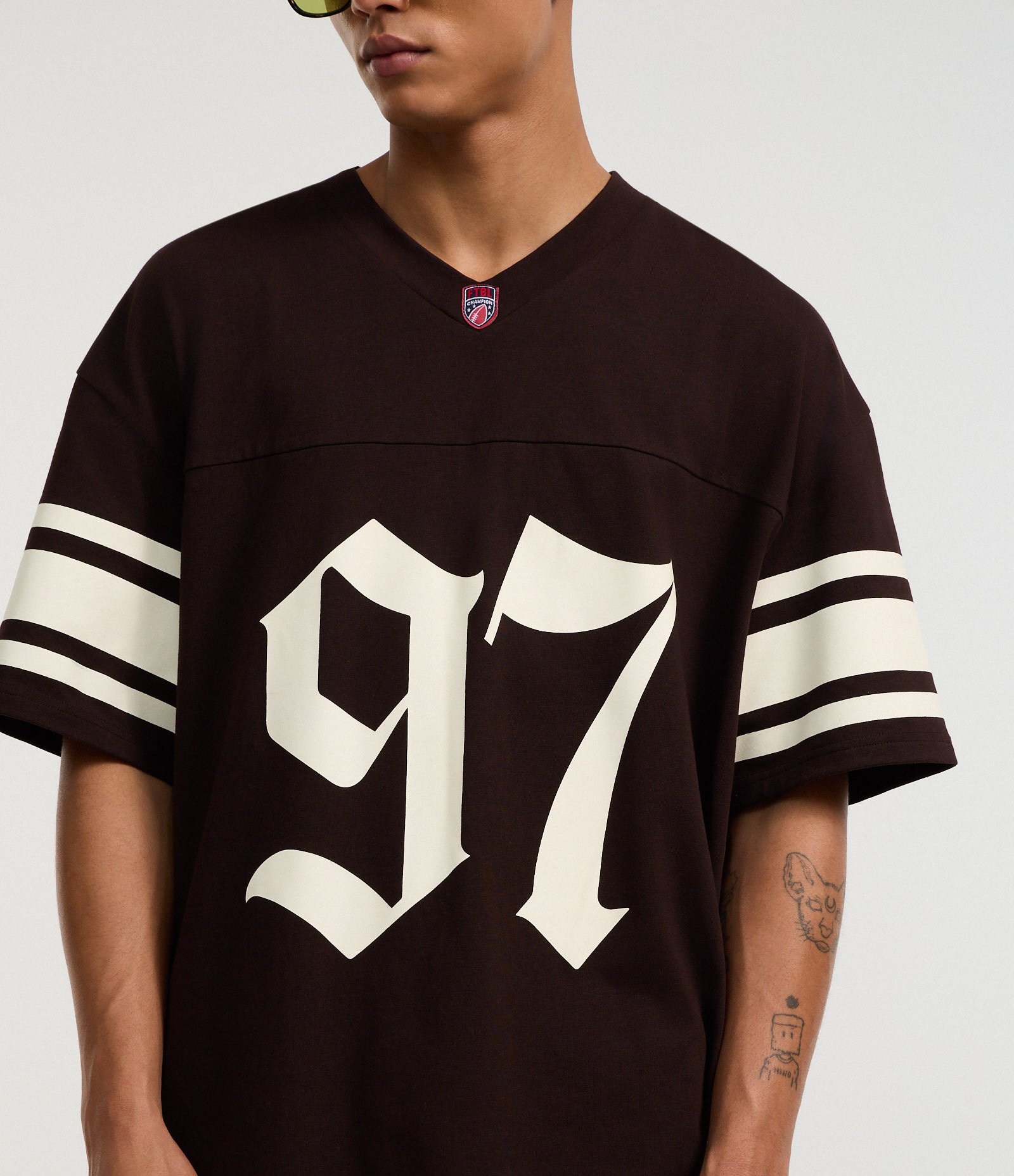 Camiseta Overboxy Sportcore Futebol Americano Marrom 5