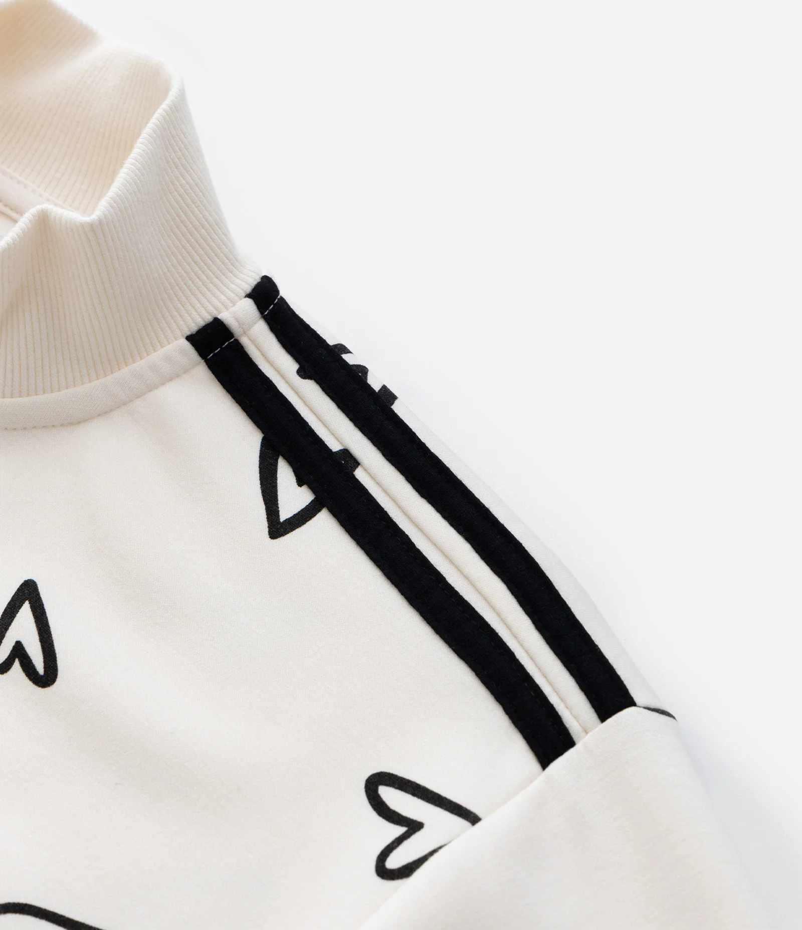 Casaco Infantil com Zíper e Estampa de Corações – Tam 5 a 14 Anos Off White 4