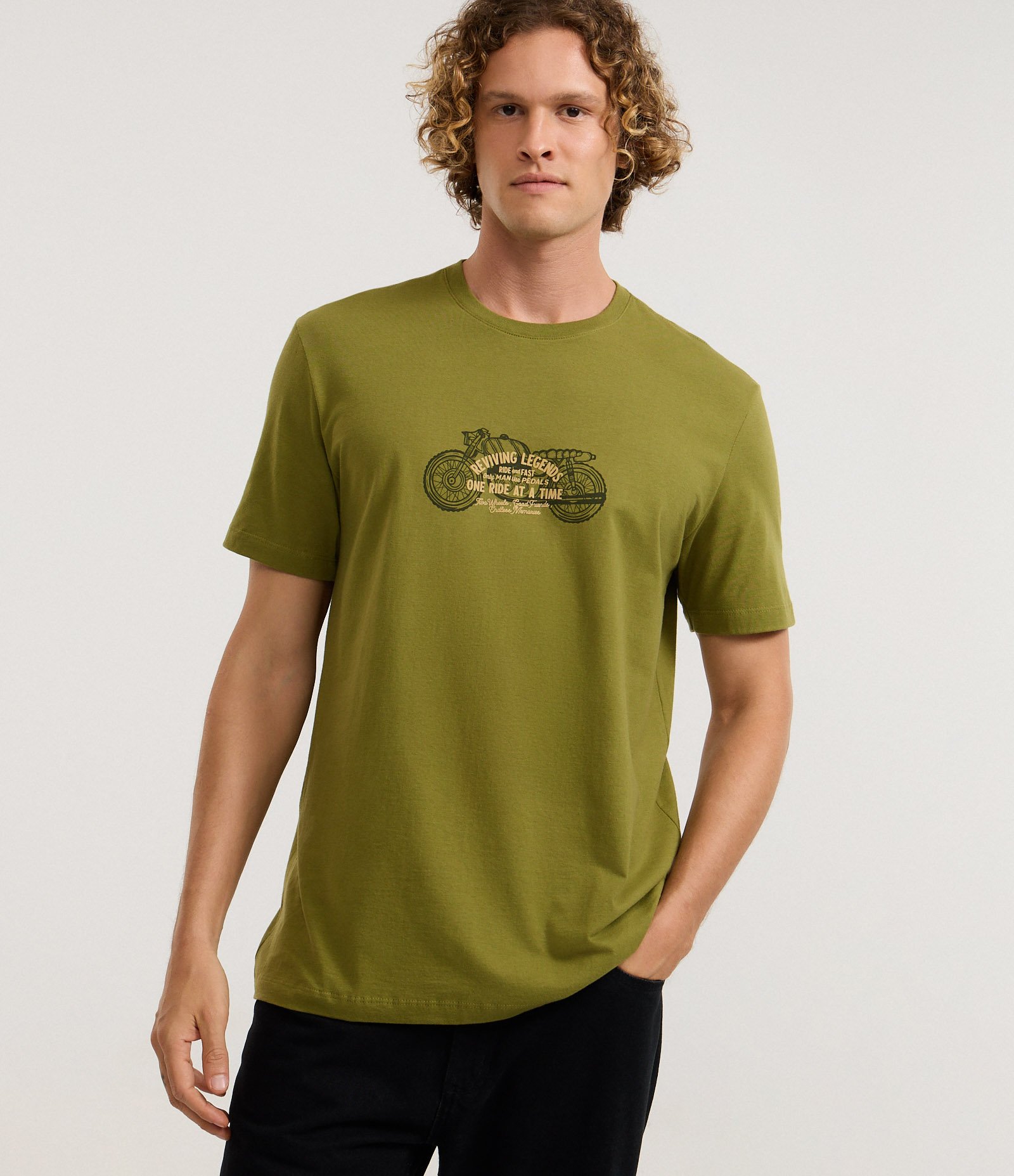 Camiseta Comfort em Algodão com Estampa de Moto e Lettering Verde 1