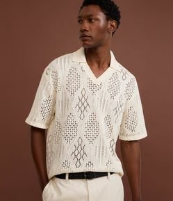 Camisa Polo em Tricô com Textura Ponto Aberto