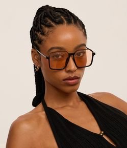 Óculos Quadrado com Lente Âmbar