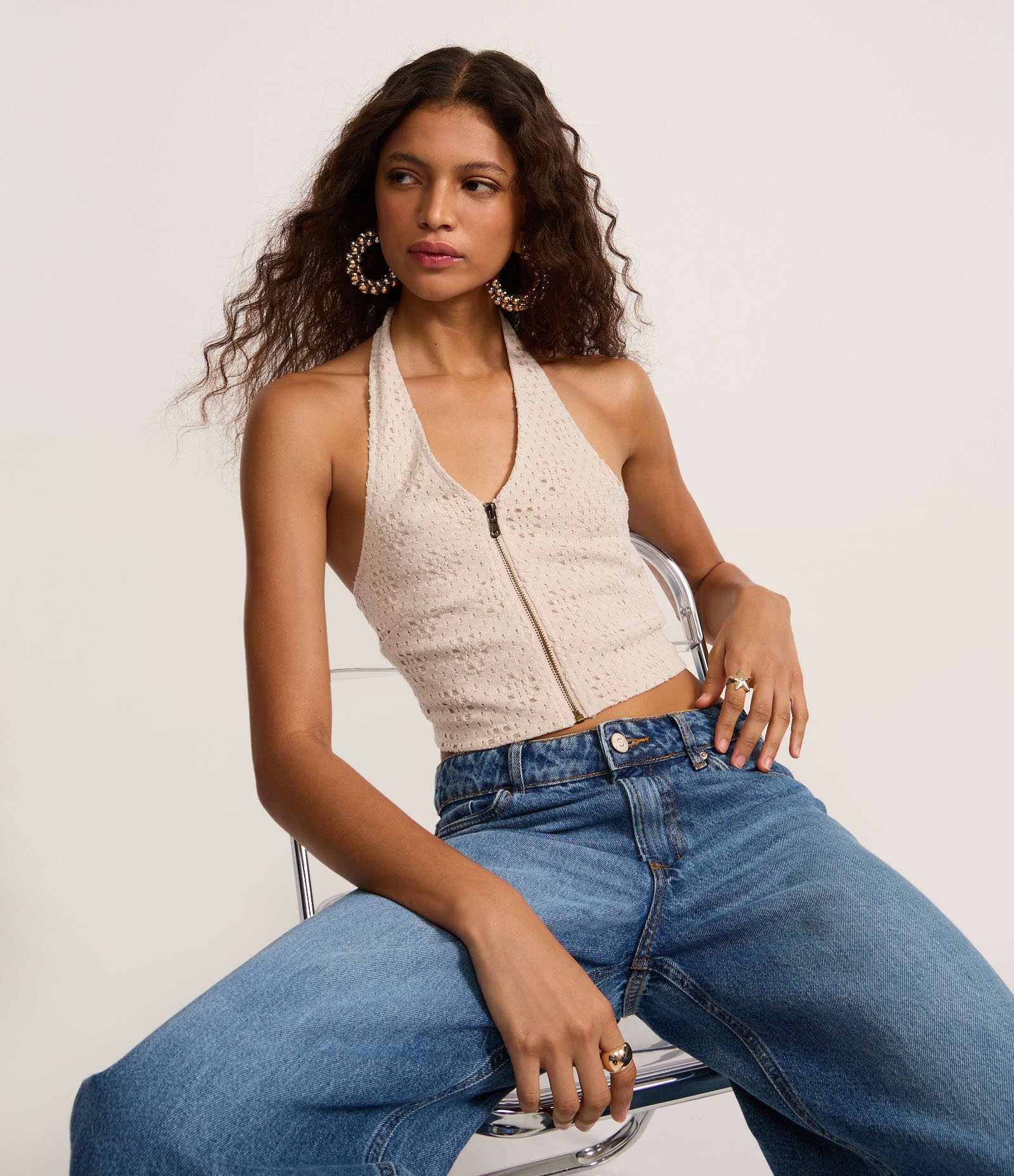 Blusa Texturizada Frente Única em Laise Bege 1