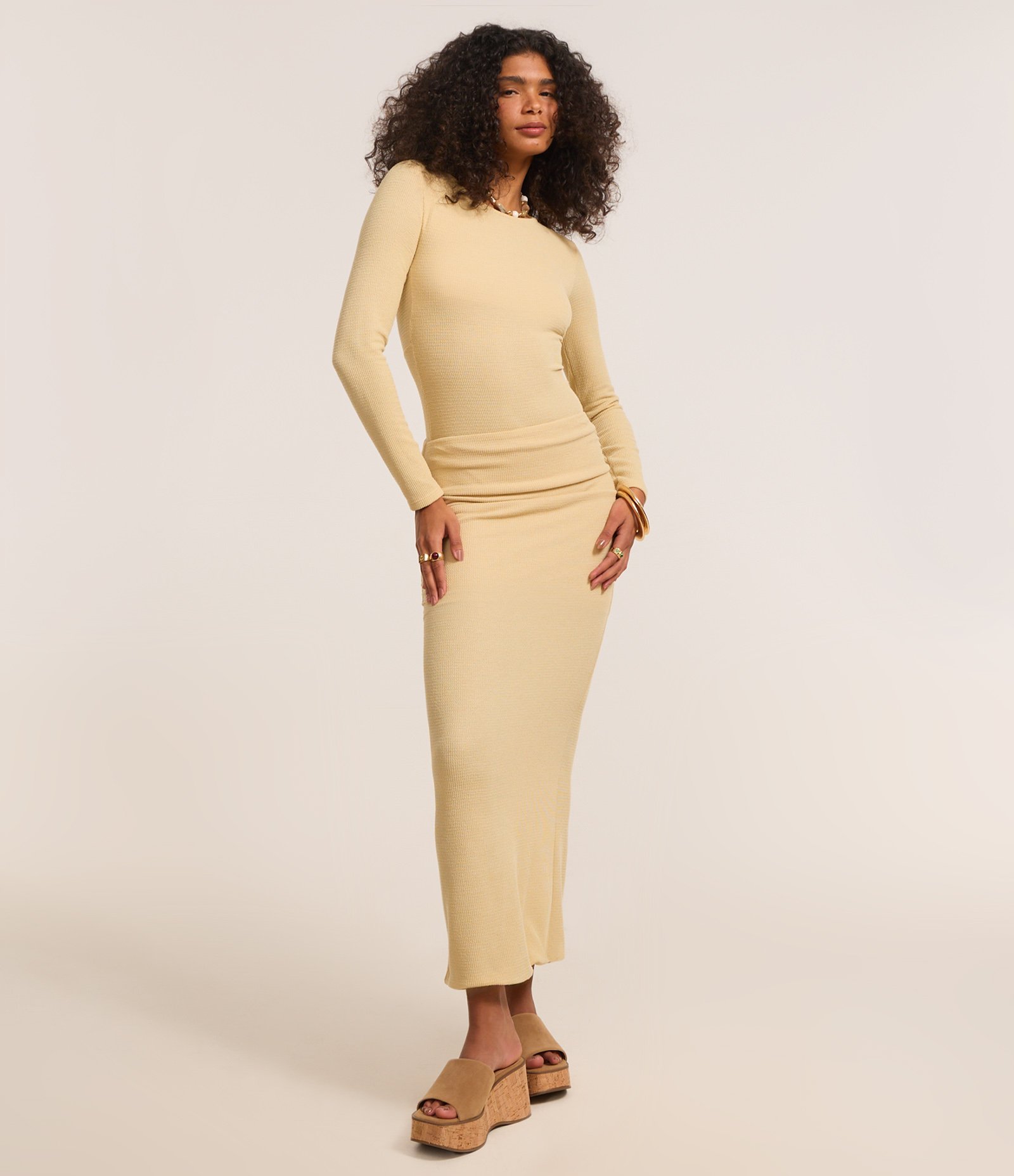 Body Texturizado com Abertura nas Costas Bege 2