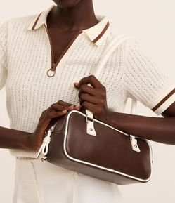 Bolsa Satchel Media com Alça de Mão Contrastante