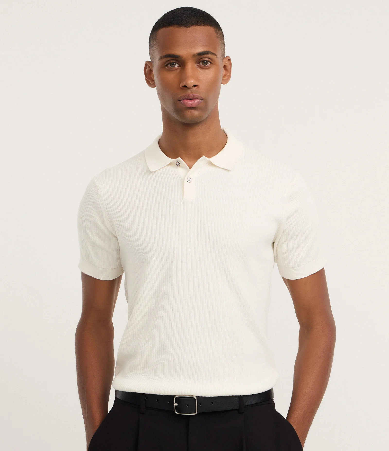 Camisa Polo Manga Curta com Textura Vertical Off White 1