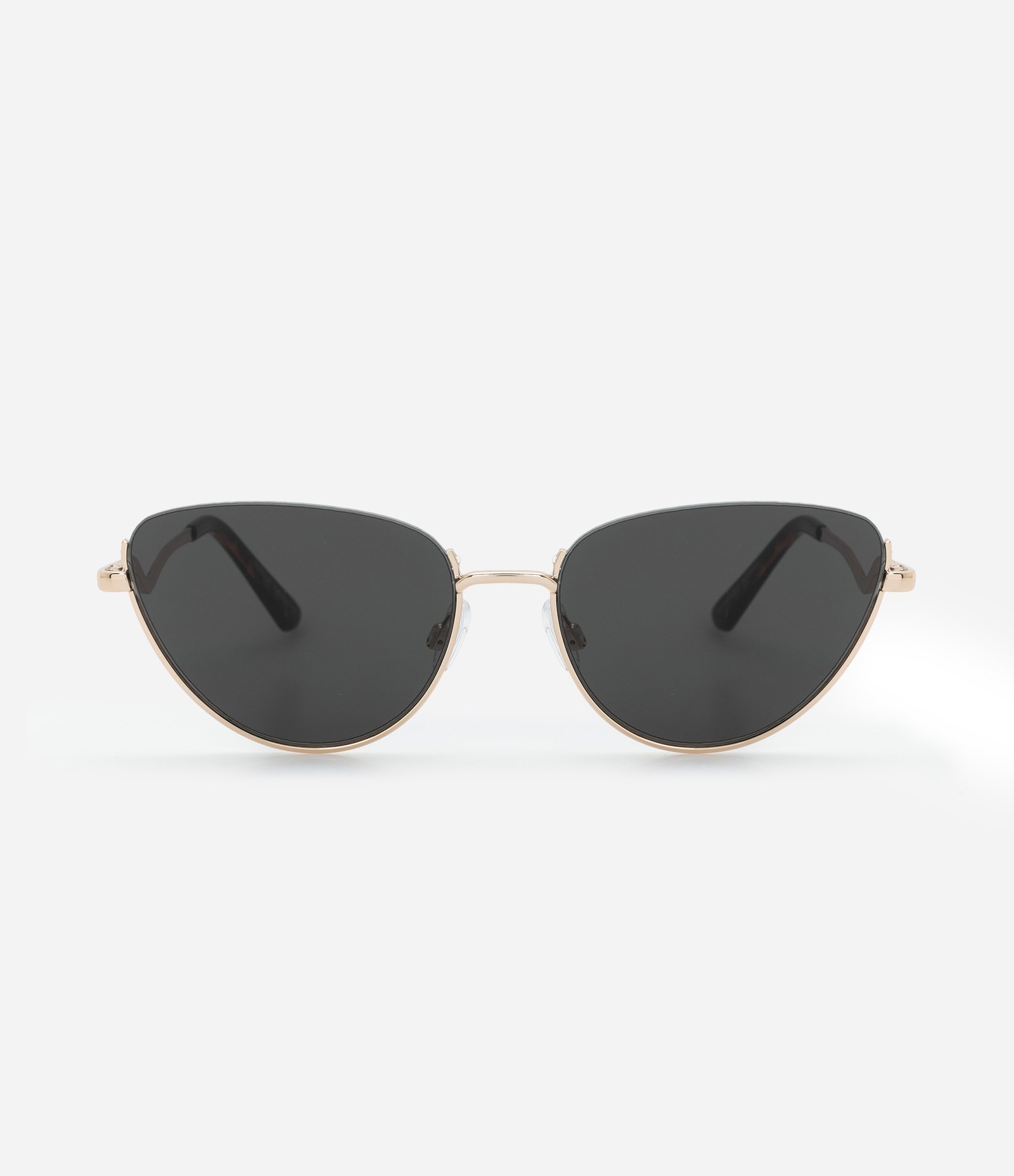 Óculos de Sol Gateado em Metal com hastes Fina em Tartaruga Dourado 2