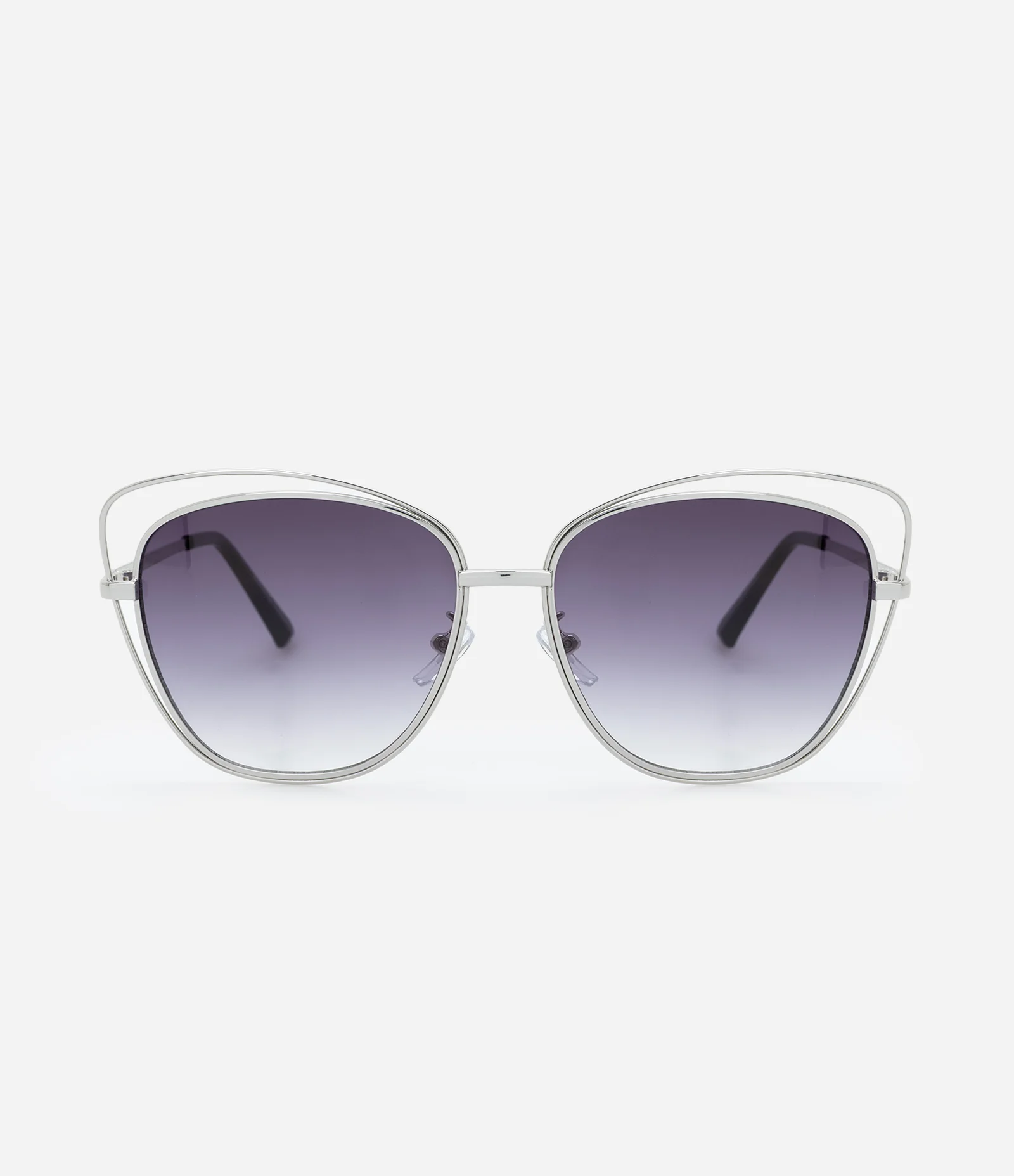 Óculos Gateado com Lente Degradê com Detalhes de Metal Prata 2