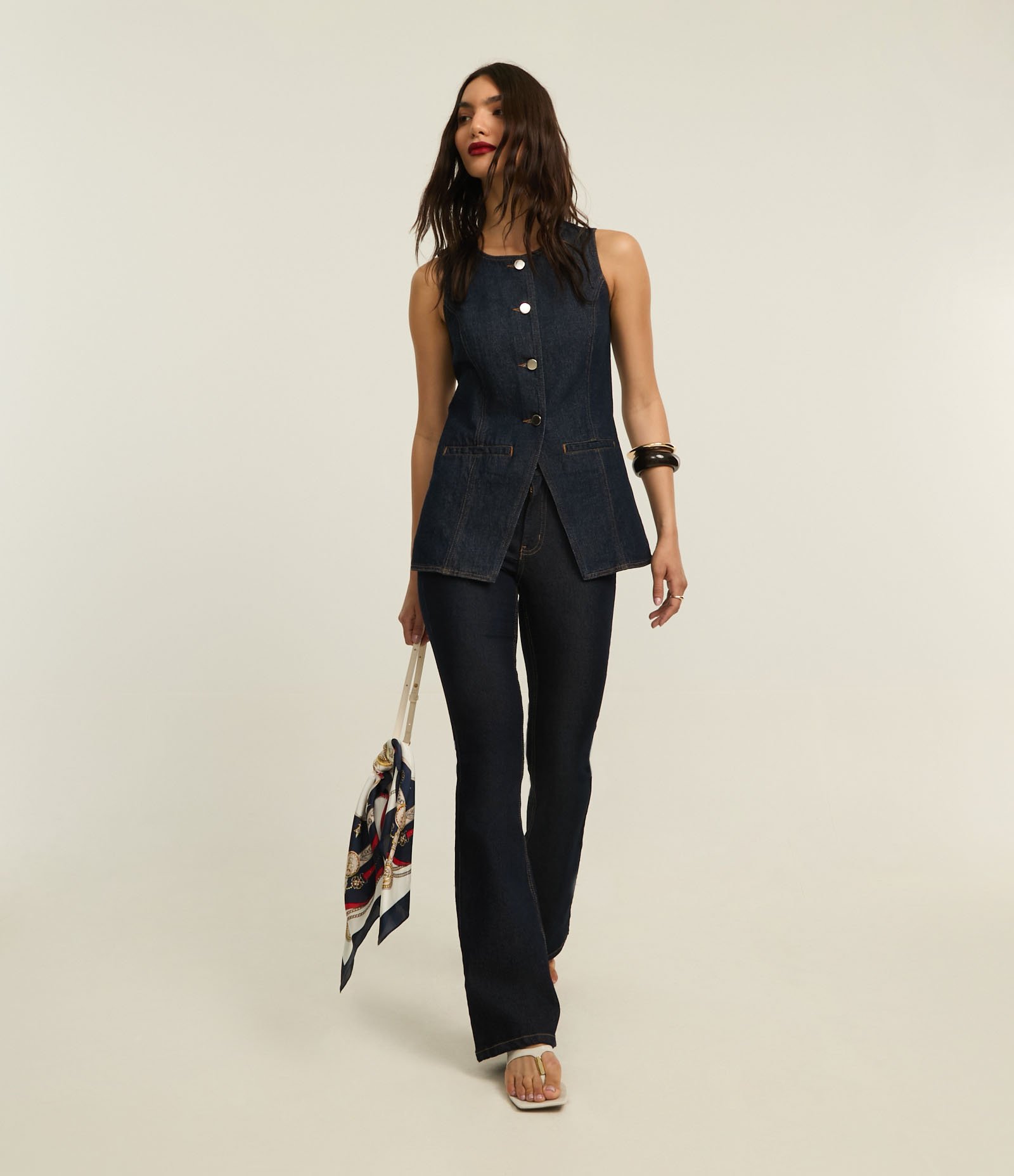 Calça Bootcut em Jeans Raw com Cintura Alta Escuro 1