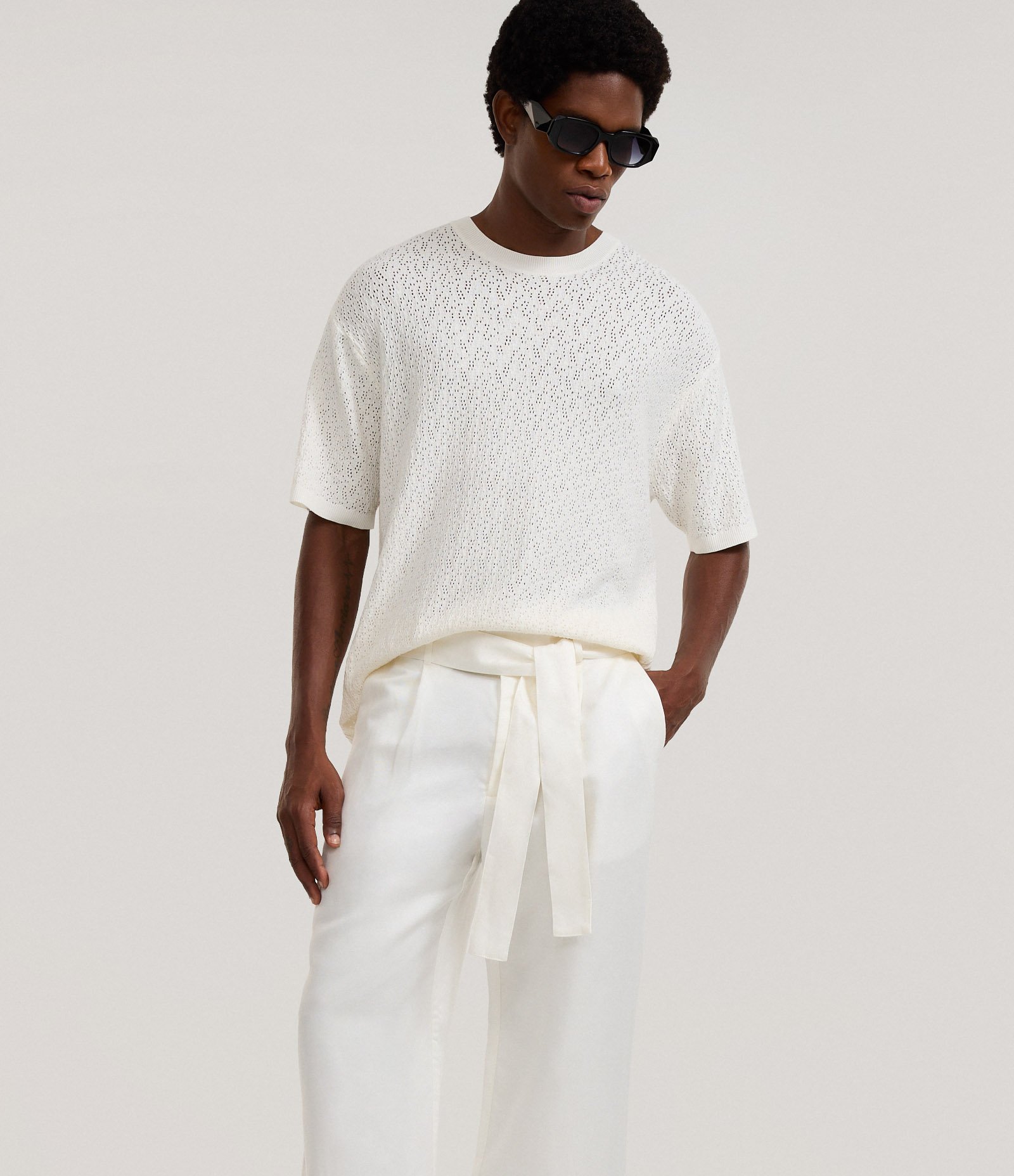 Calça Wide Leg em Liocel com Cinto Alfaiatada Branco 3