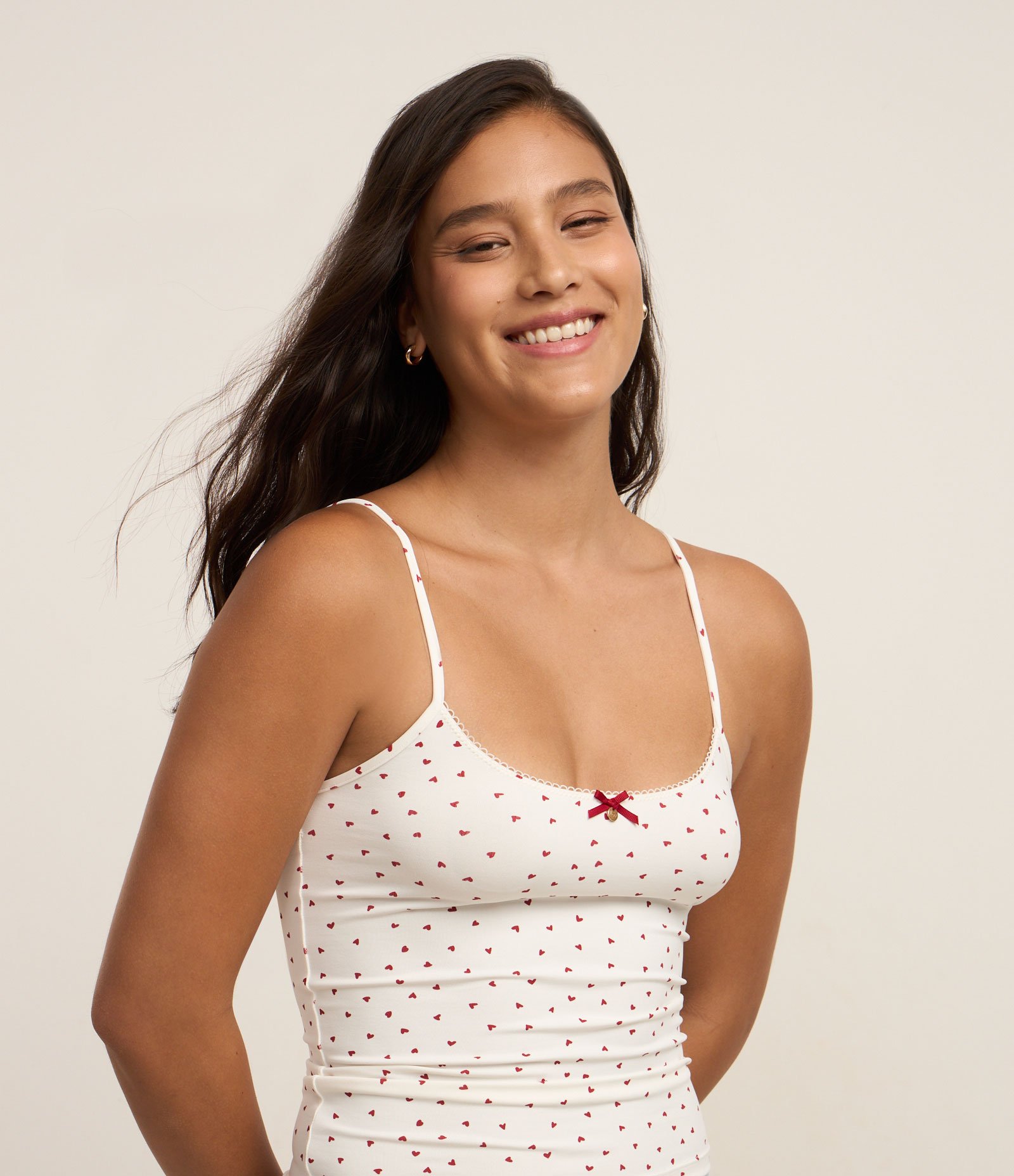 Blusa de Pijama Alcinha em Microfibra com Estampa de Mini Corações Branco/Vermelho 2
