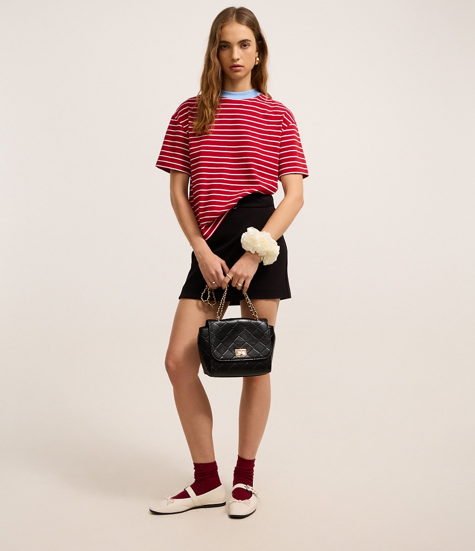 Camiseta Listrada em Malhão com Gola Contrastante Vermelho 3