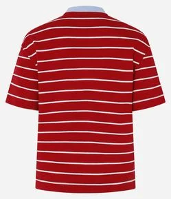Camiseta Listrada em Malhão com Gola Contrastante