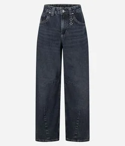 Calça Barrel em Jeans com Pingente de Estrelinha