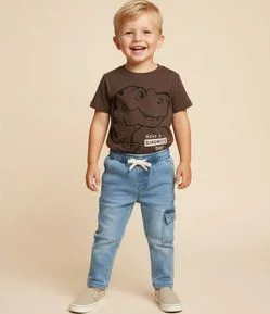 Calça Reta Infantil em Jeans com Bolso Cargo - Tam 1 a 6 anos