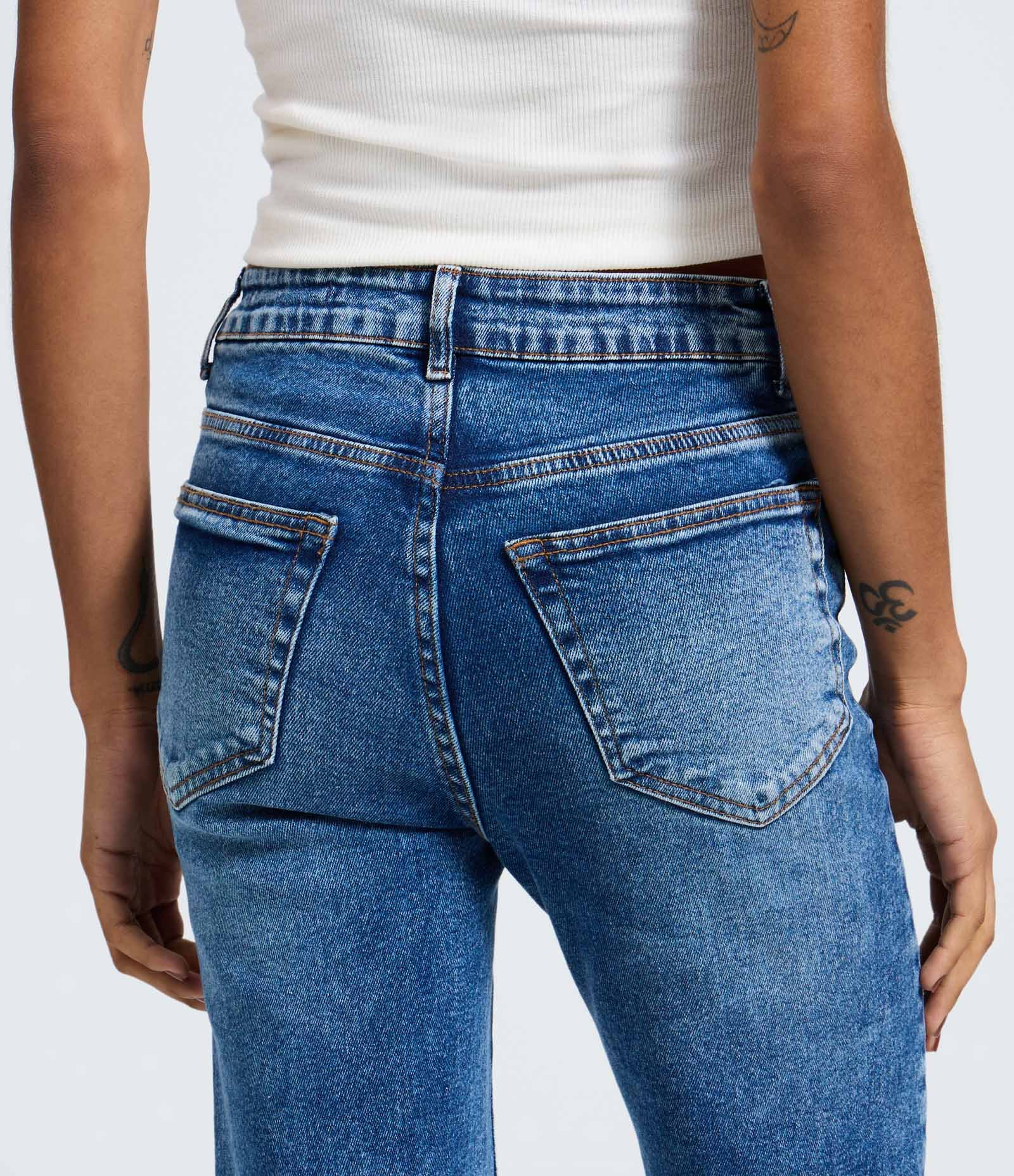 Calça Reta Cintura Alta em Jeans Elastizado Azul 5