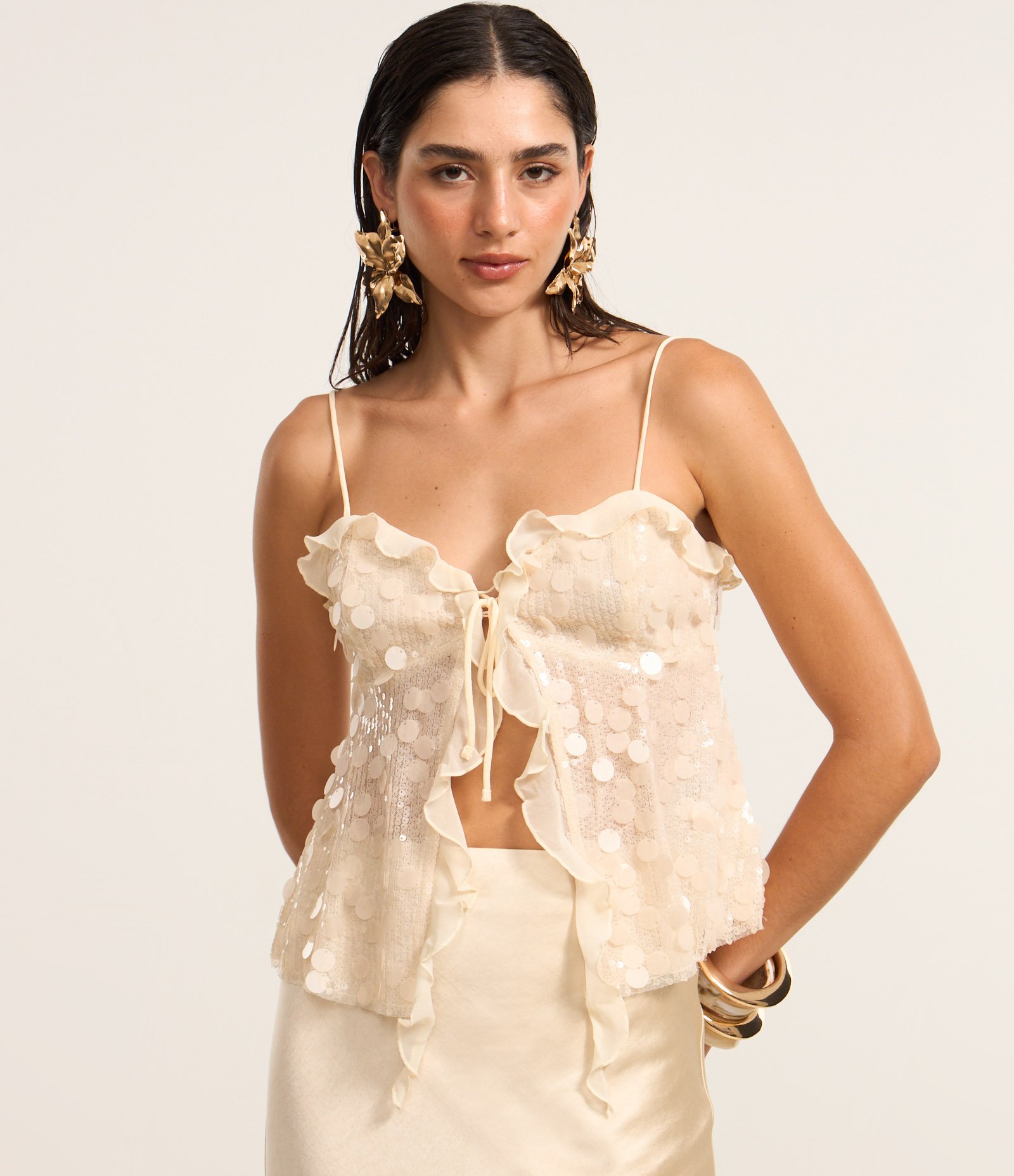 Blusa em Malha de Paetês com Decote Coração e Babados de Chiffon Off White 4