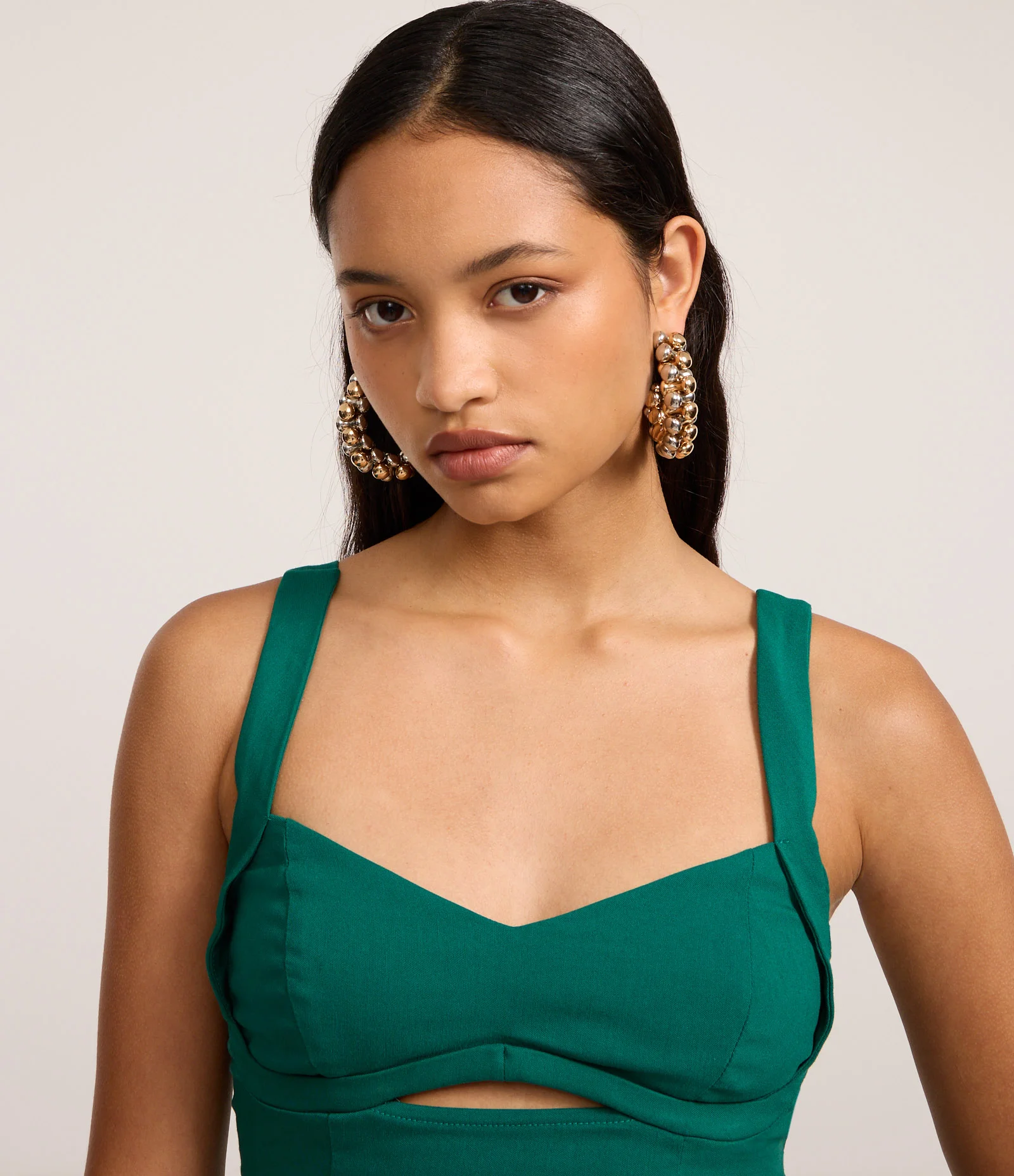 Blusa Cropped em Bengaline com Decote Coração Verde 3