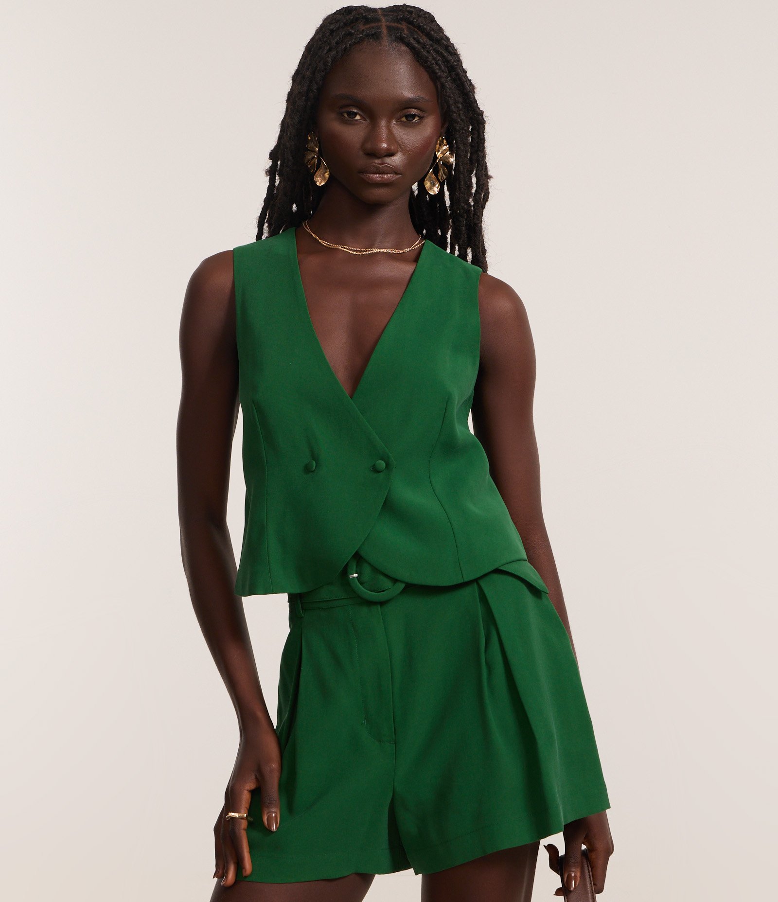 Colete Curto Alfaiatado com Amarração nas Costas e Transpasse Frontal Verde 3