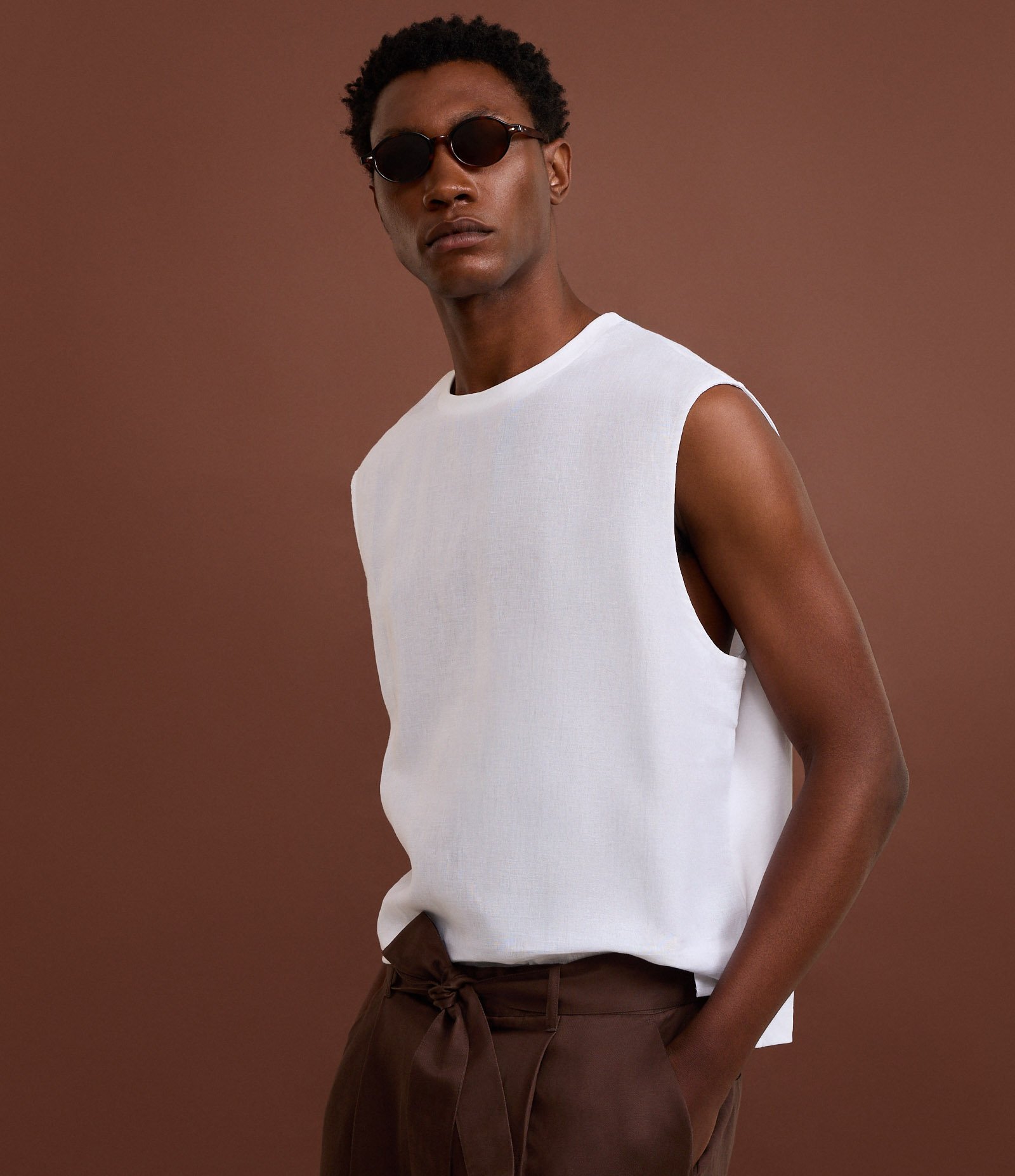 Regata com Frente em Linho e Costas em Malhão Branco 5