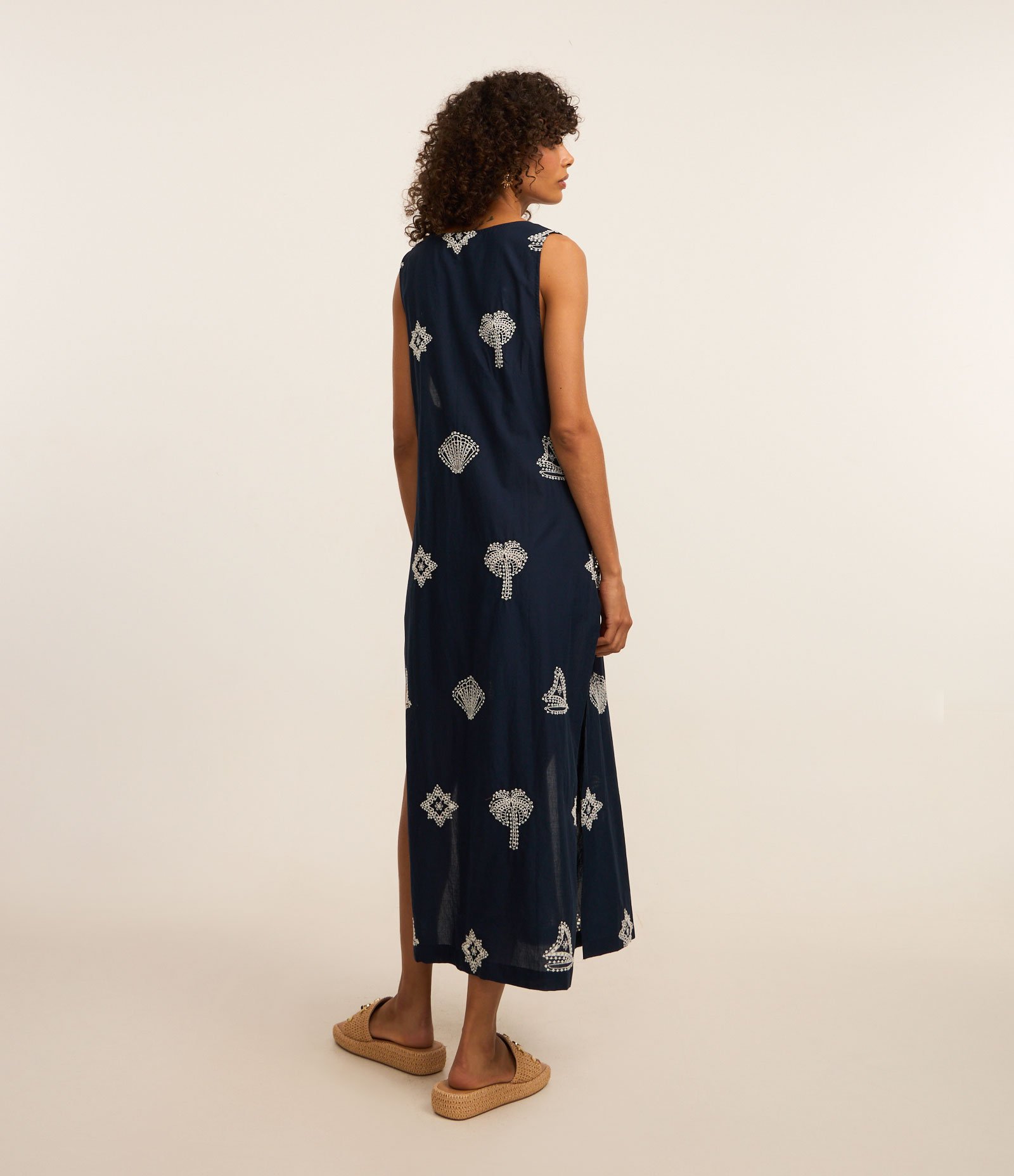 Saída de Praia Bata Alongada em Laise com Amarração Frontal Azul Marinho 3