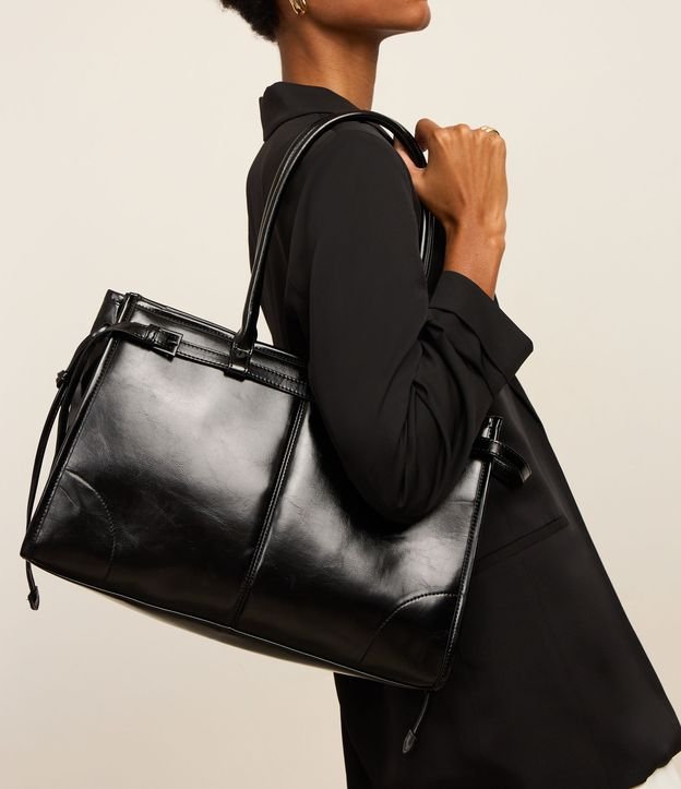 Bolsa Satchel Grande com Detalhe Cintado