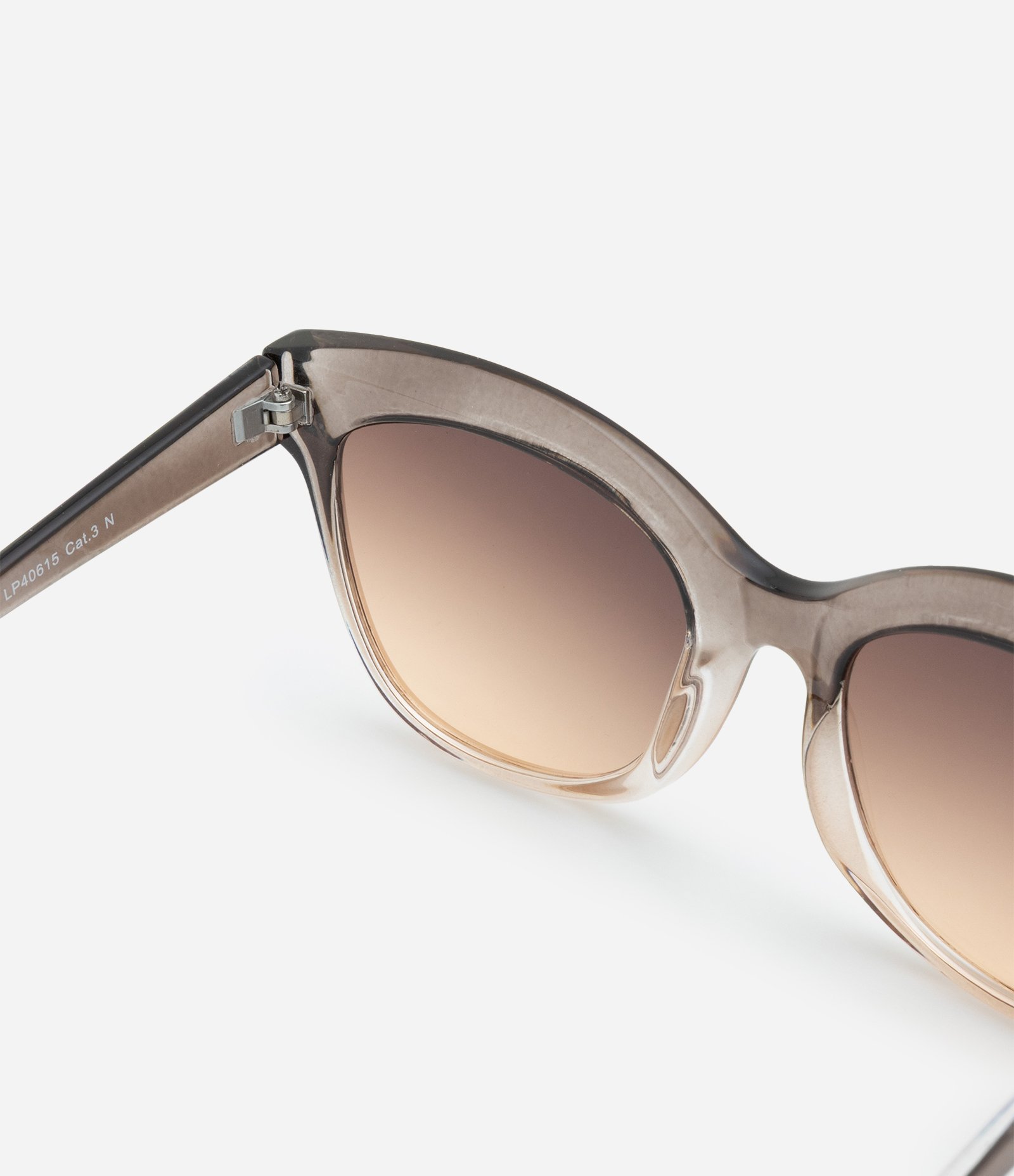 Óculos Redondo com Lente Fumê Degradê Fume 3