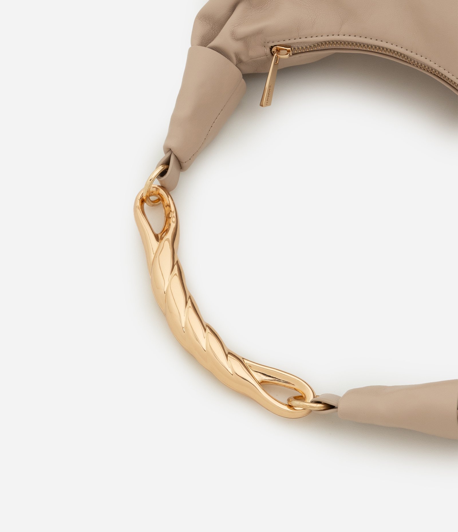 Bolsa Hobo Grande com Detalhe de Metal na Alça Boho Romântico Bege 5