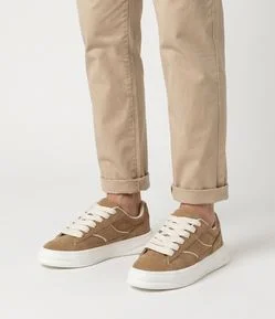 Tênis Skater em Material Sintético com Cadarço Fat Lace