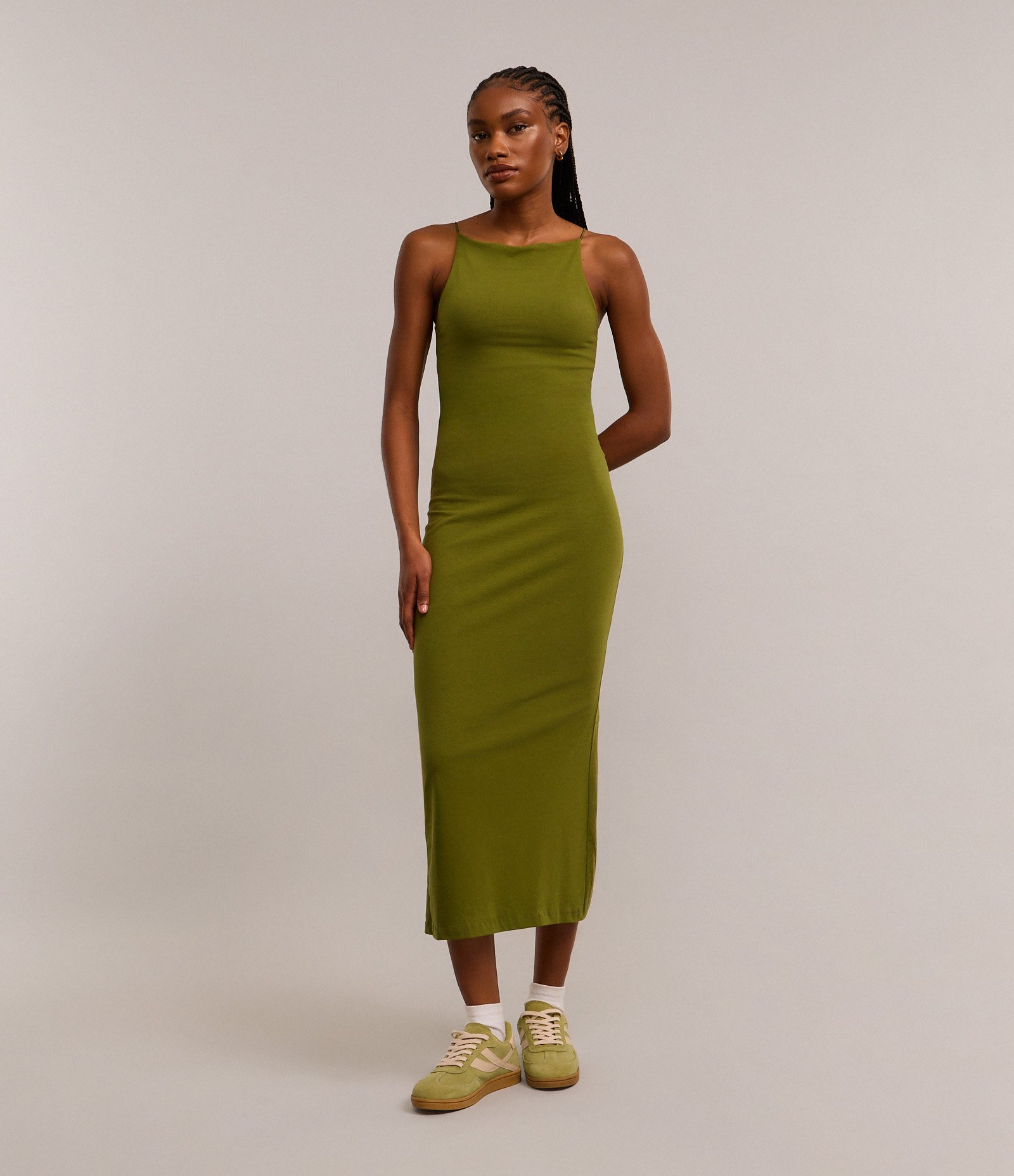 Vestido Midi com Alças Finas e Fenda Verde Claro 4