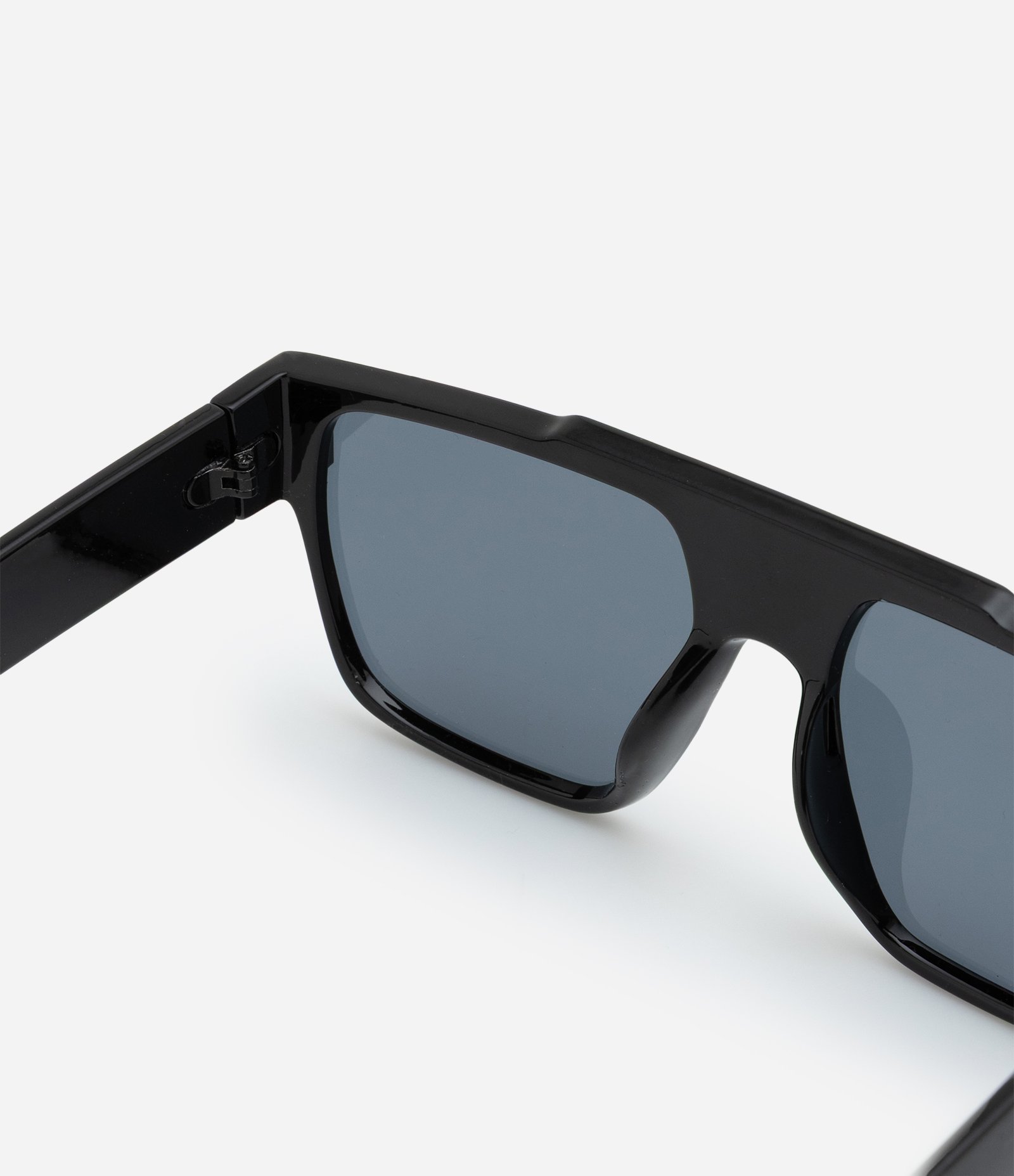 Óculos de Sol Quadrado com Lente Fumê Preto 3