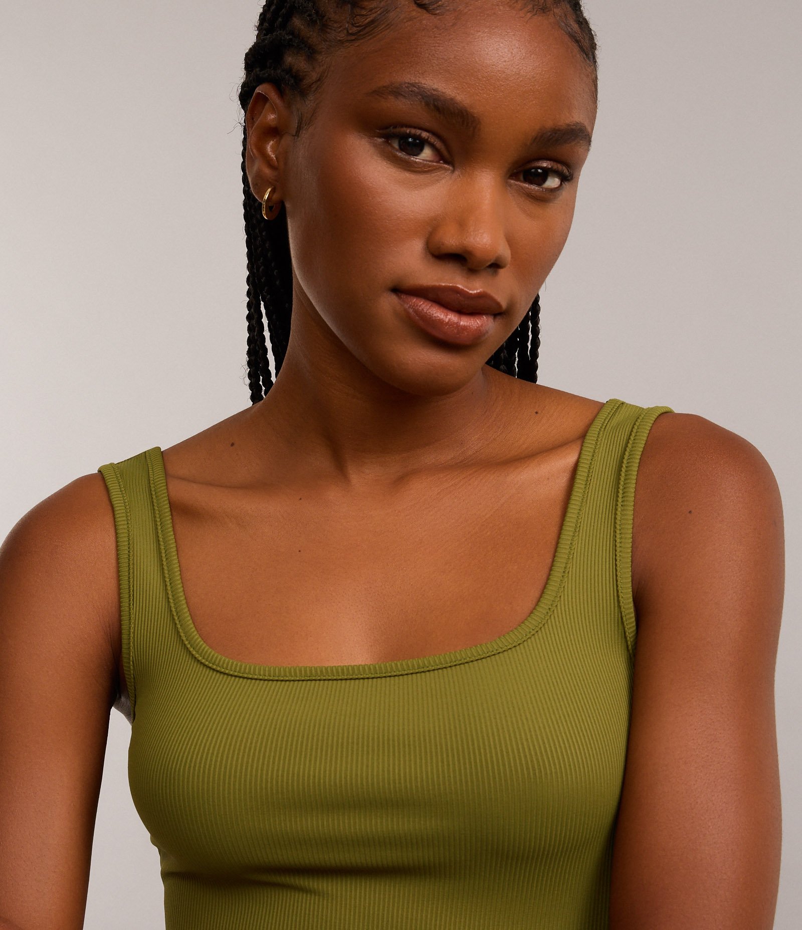 Body Básico em Ribana com Decote Quadrado Verde 5