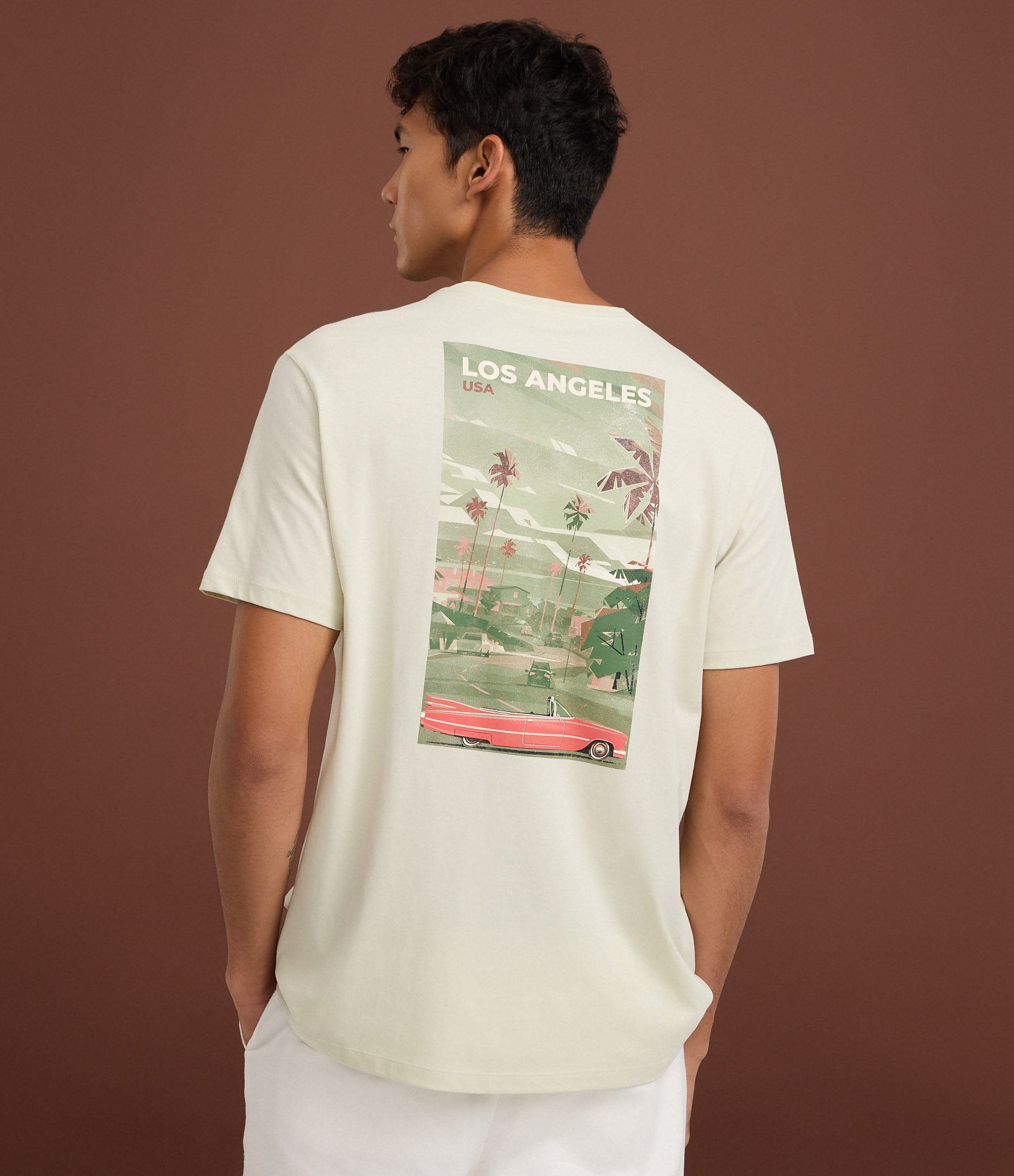 Camiseta Comfort em Algodão com Estampa de Carro e Lettering Los Angeles Verde claro 3